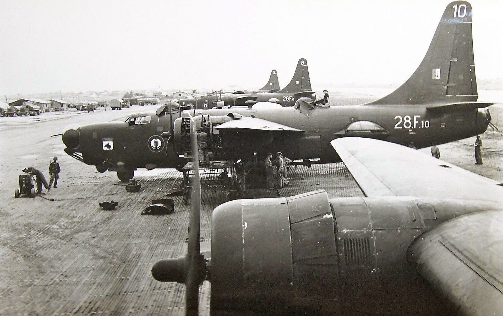 Consolidated PB4Y 2 Privateer A Ronavale