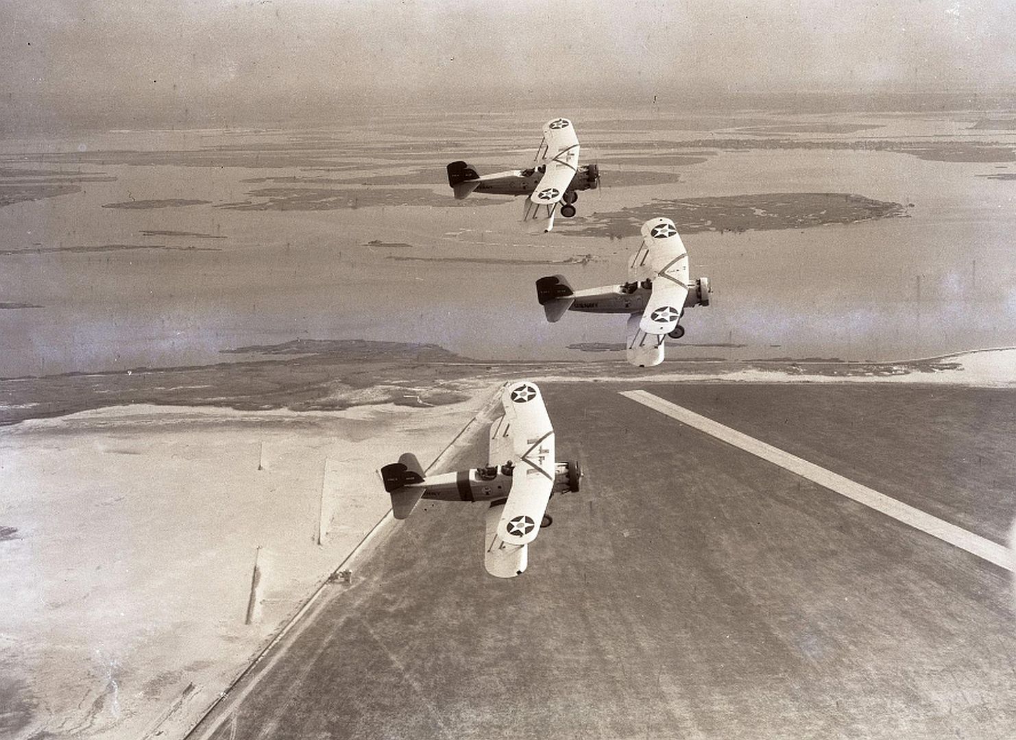 Curtiss F8C 4 2 Curtiss F8C 4 2