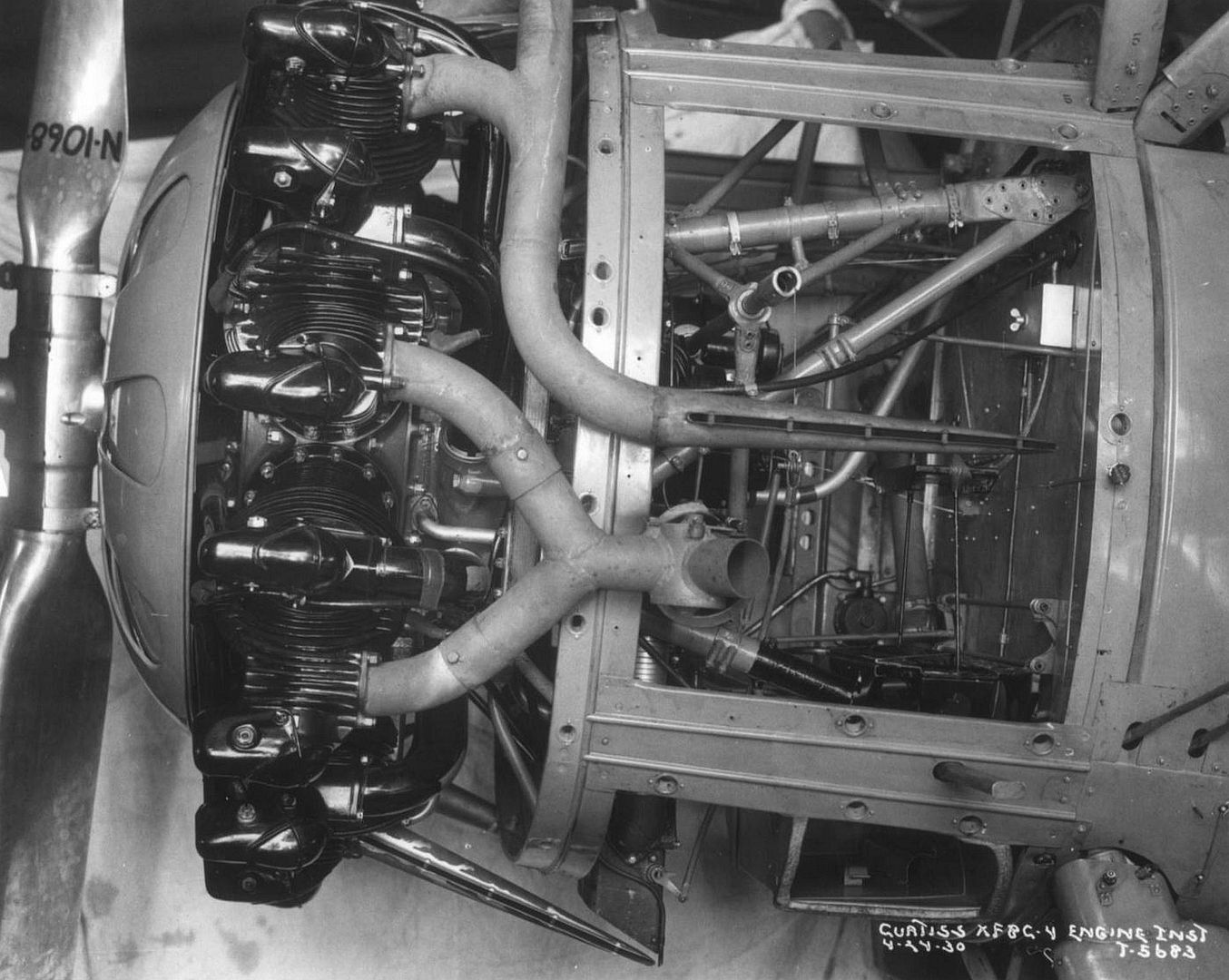 Curtiss XF 8C 4 5 Curtiss XF 8C 4 5