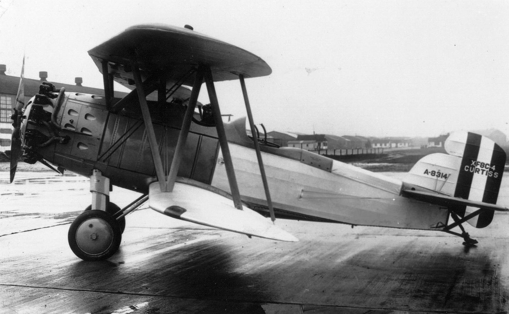 Curtiss XF 8C 4 7
