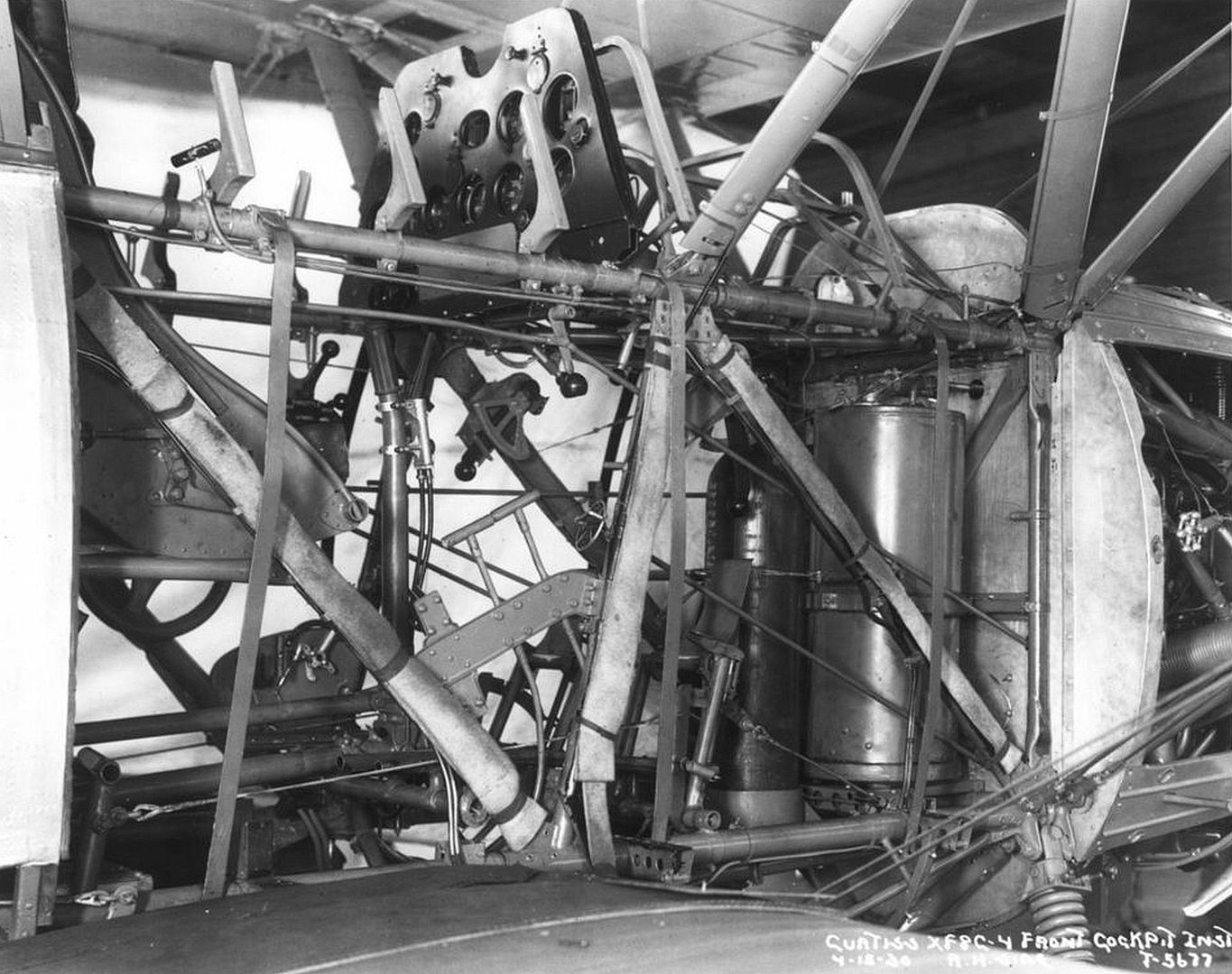 Curtiss XF 8C 4 8 Curtiss XF 8C 4 8