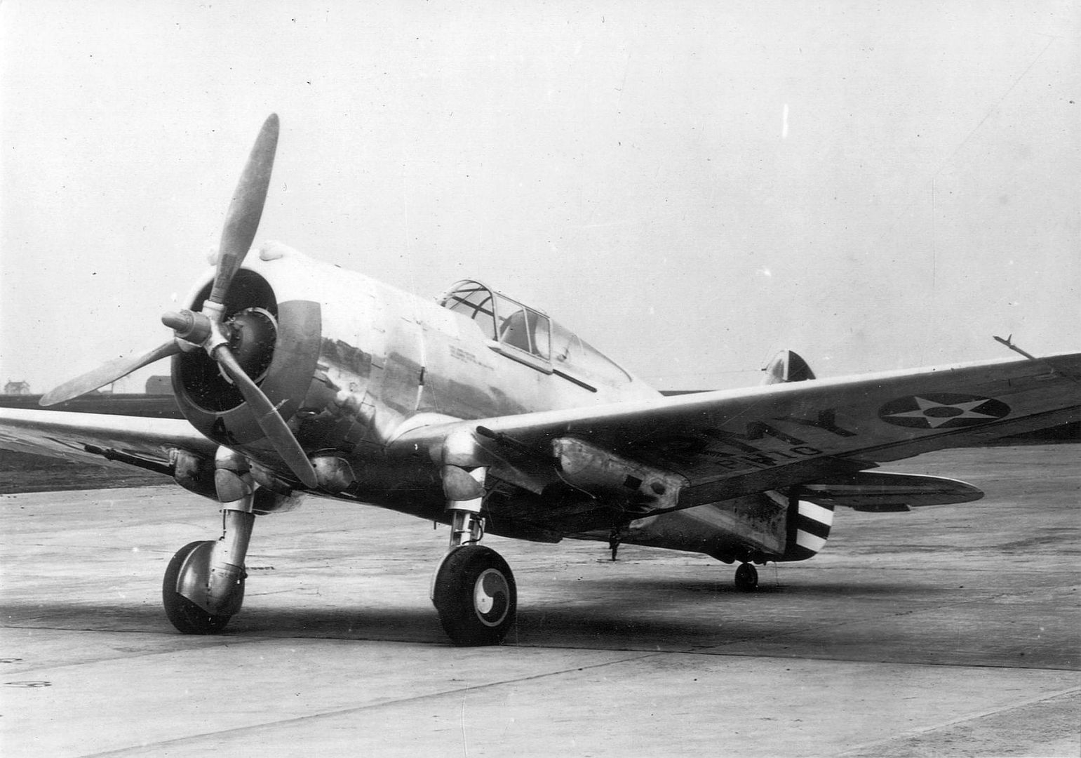 Curtiss XP 36F