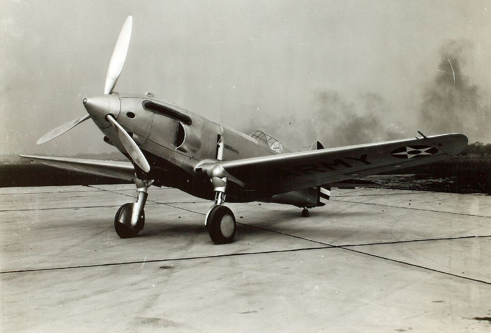 Curtiss XP 37 1