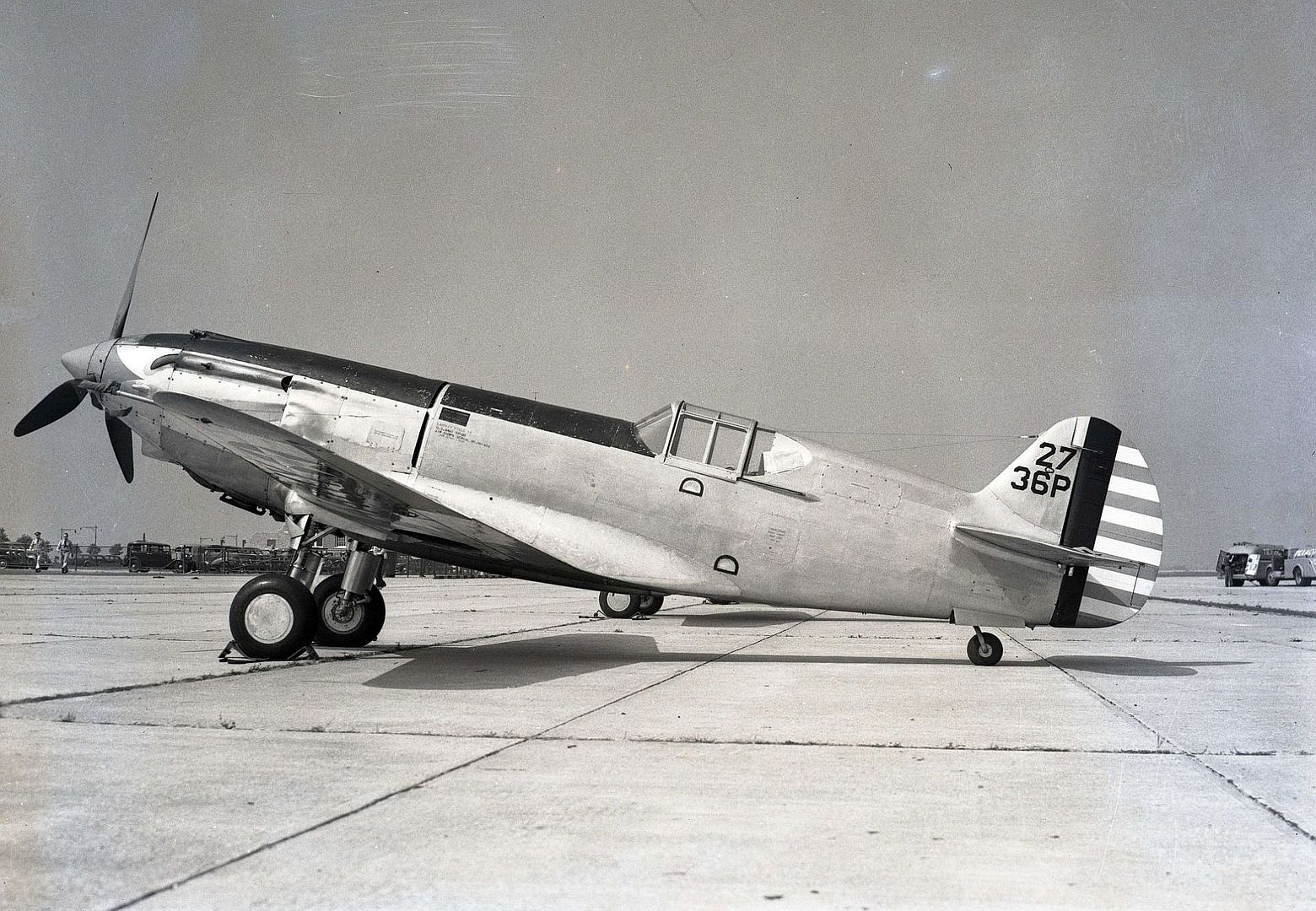 Curtiss YP 37