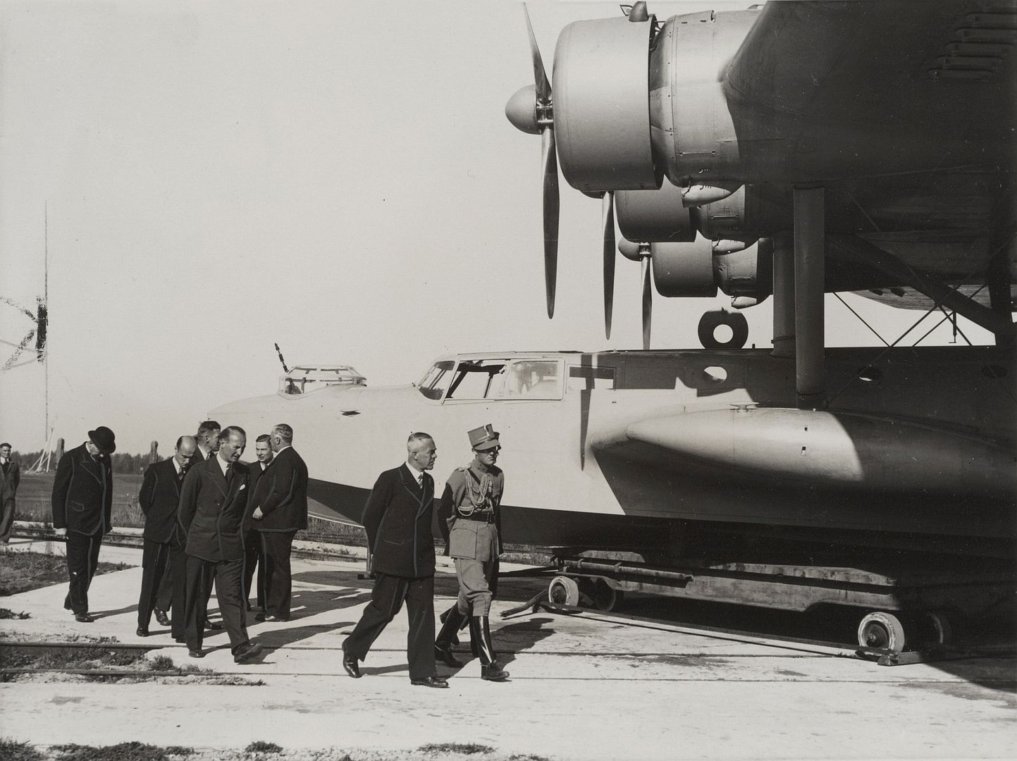 24 Netherlands East Indies Navy 24 Netherlands East Indies Navy