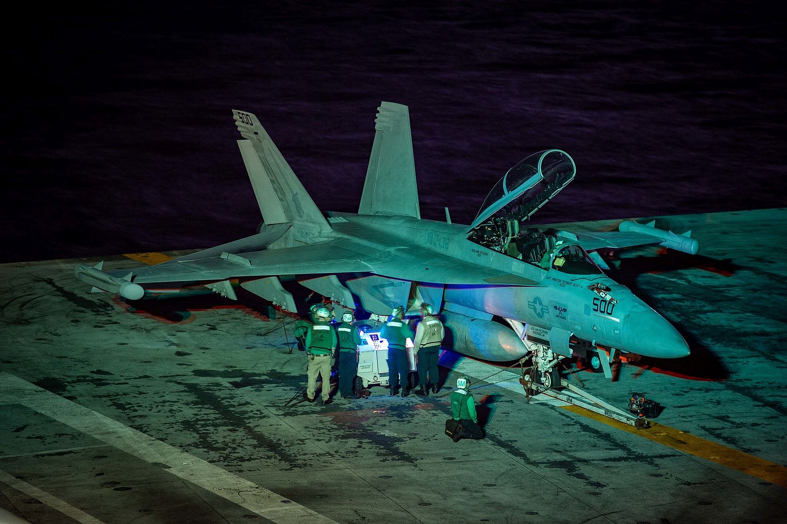 Class Aircraft Carrier USS Carl Vinson Class Aircraft Carrier USS Carl Vinson