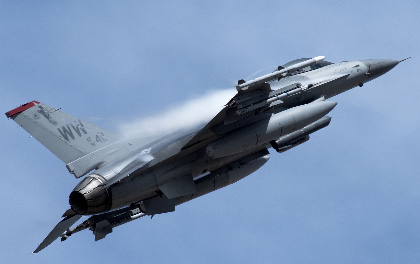16 Fighting Falcon Flies Over Northwest Field As Part Of Agile Combat Employment