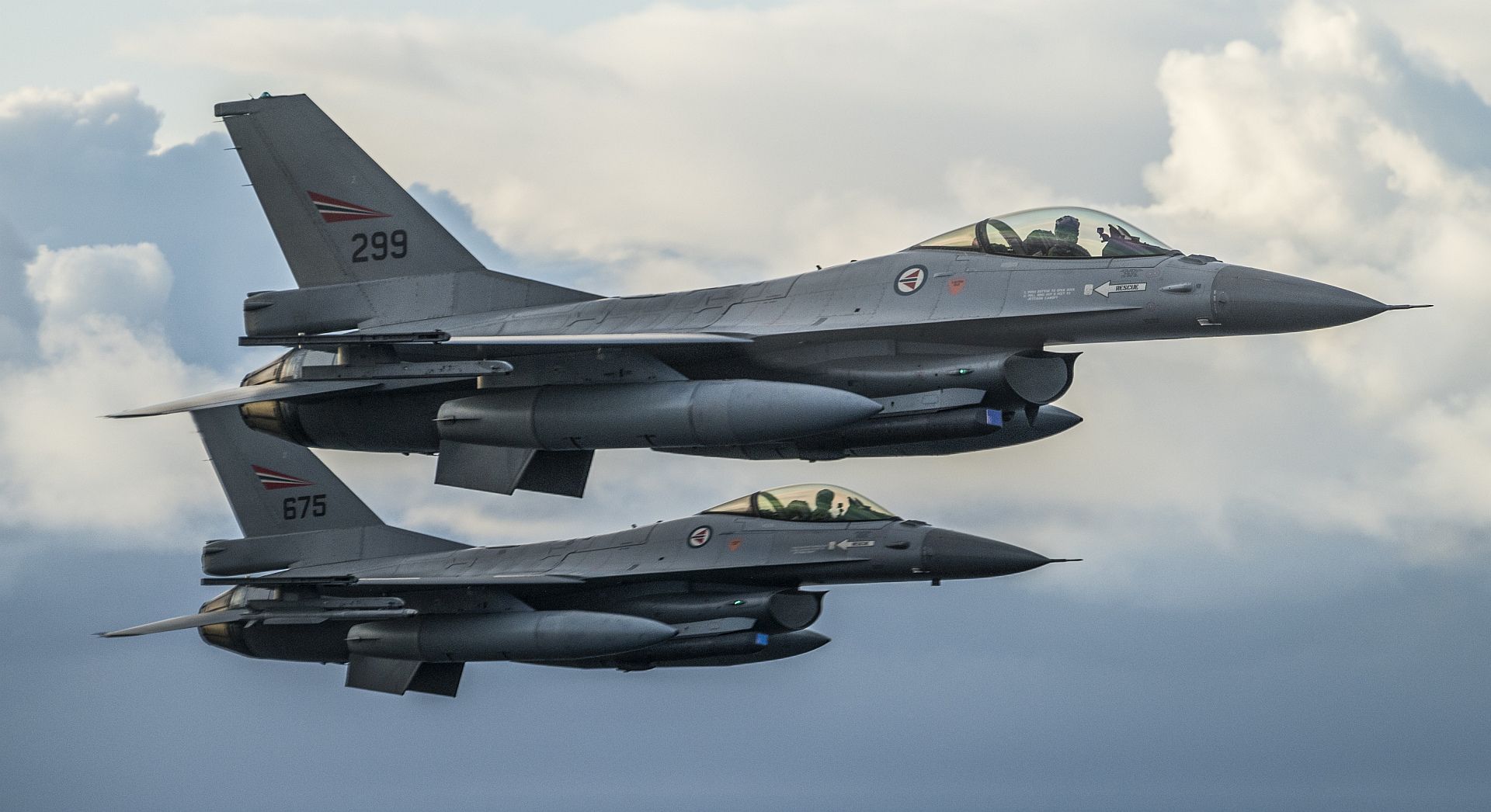 16 Fighting Falcons Assigned To The 331st Squadron Bod Air Force Base Norway 