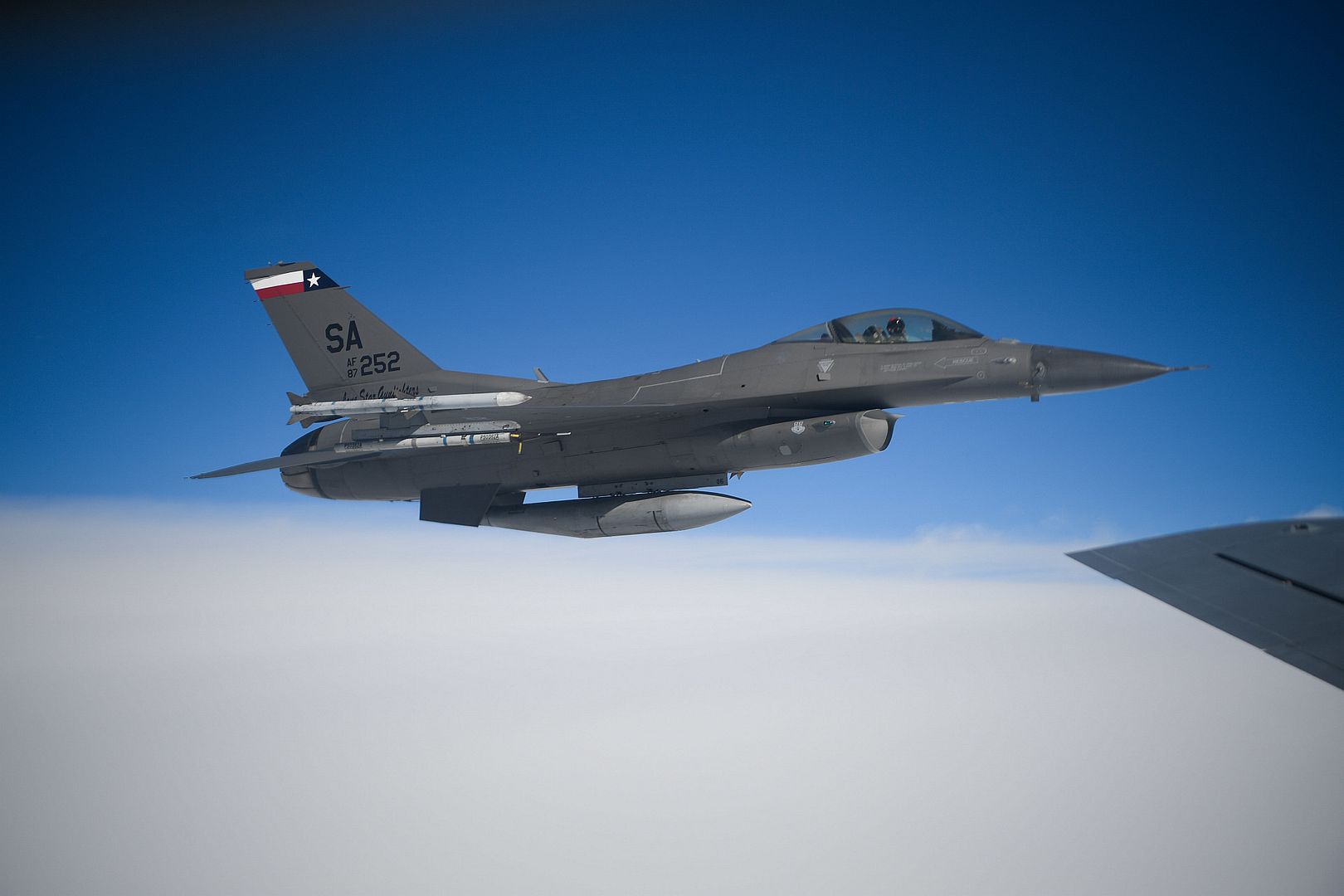 135 Stratotanker From The 507th Refueling Wing Tinker Air Force Base Oklahoma 135 Stratotanker From The 507th Refueling Wing Tinker Air Force Base Oklahoma