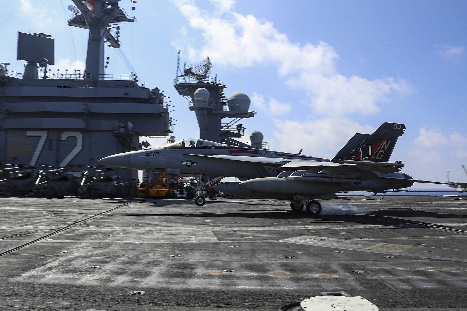 Class Aircraft Carrier USS Abraham Lincoln Class Aircraft Carrier USS Abraham Lincoln