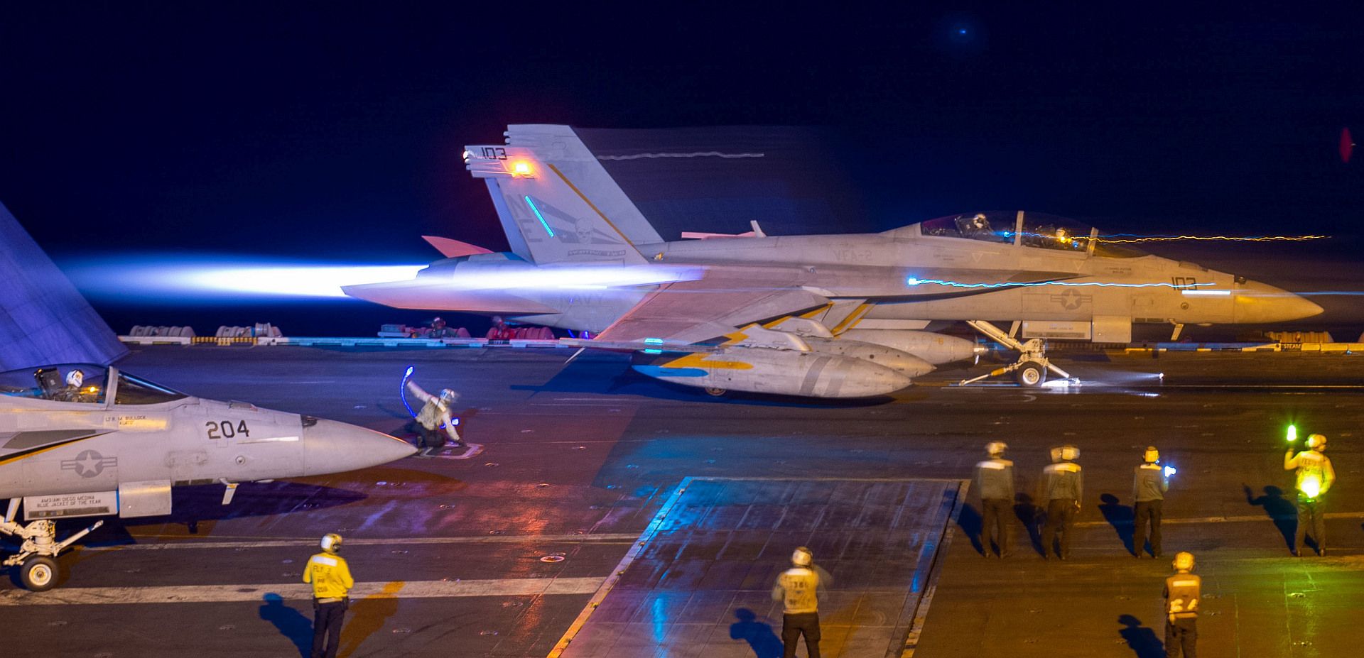 Class Aircraft Carrier USS Carl Vinson Class Aircraft Carrier USS Carl Vinson