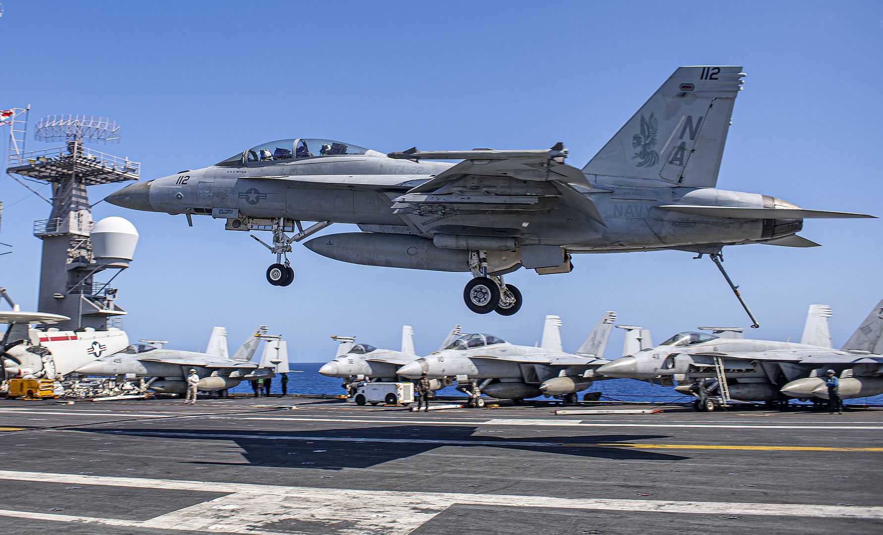  22 Makes An Arrested Landing On The Flight Deck Of The Aircraft Carrier USS Nimitz PSqa4sypPgyQGMwgde5pTr