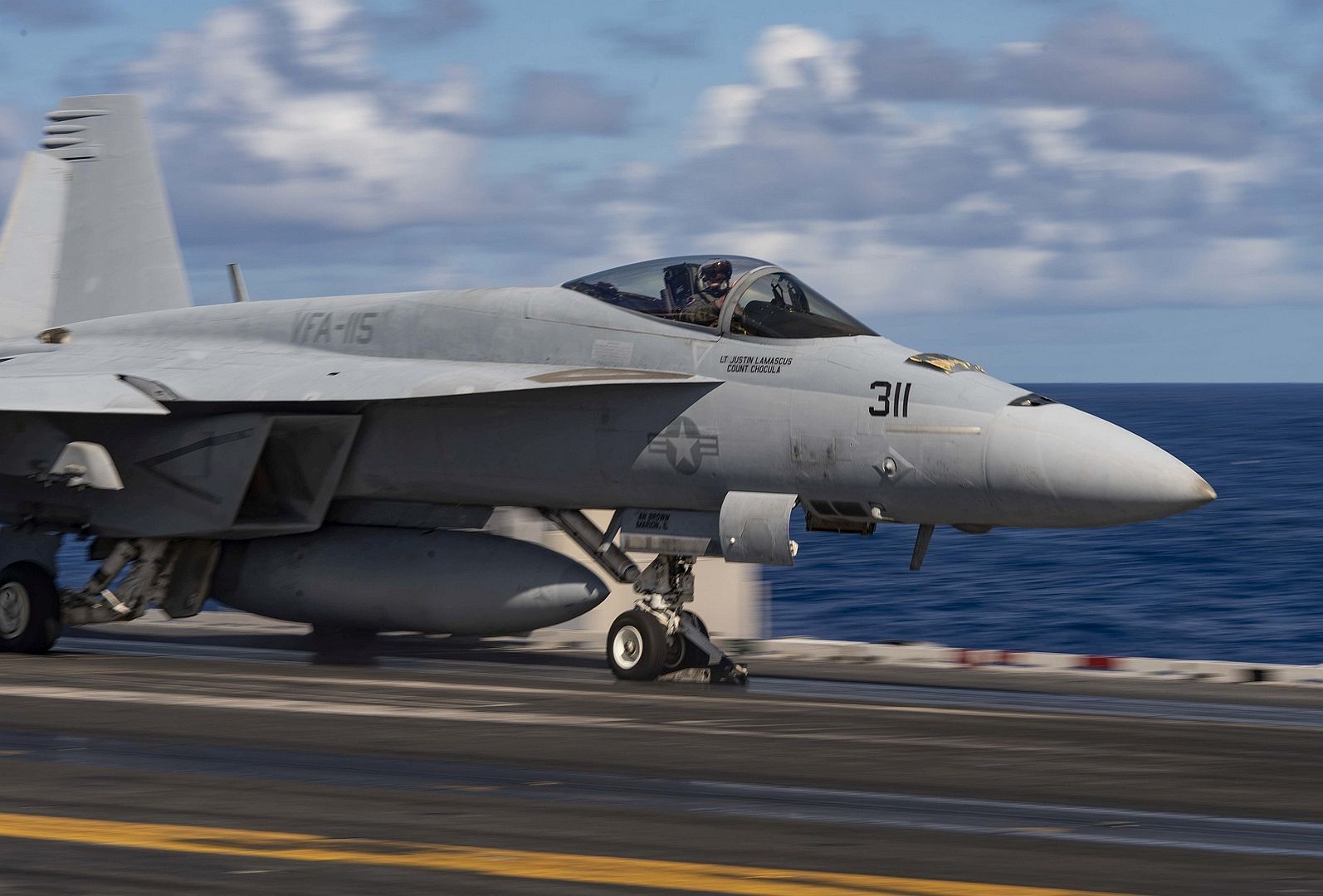 FA 18E Super Hornet Attached To The Eagles