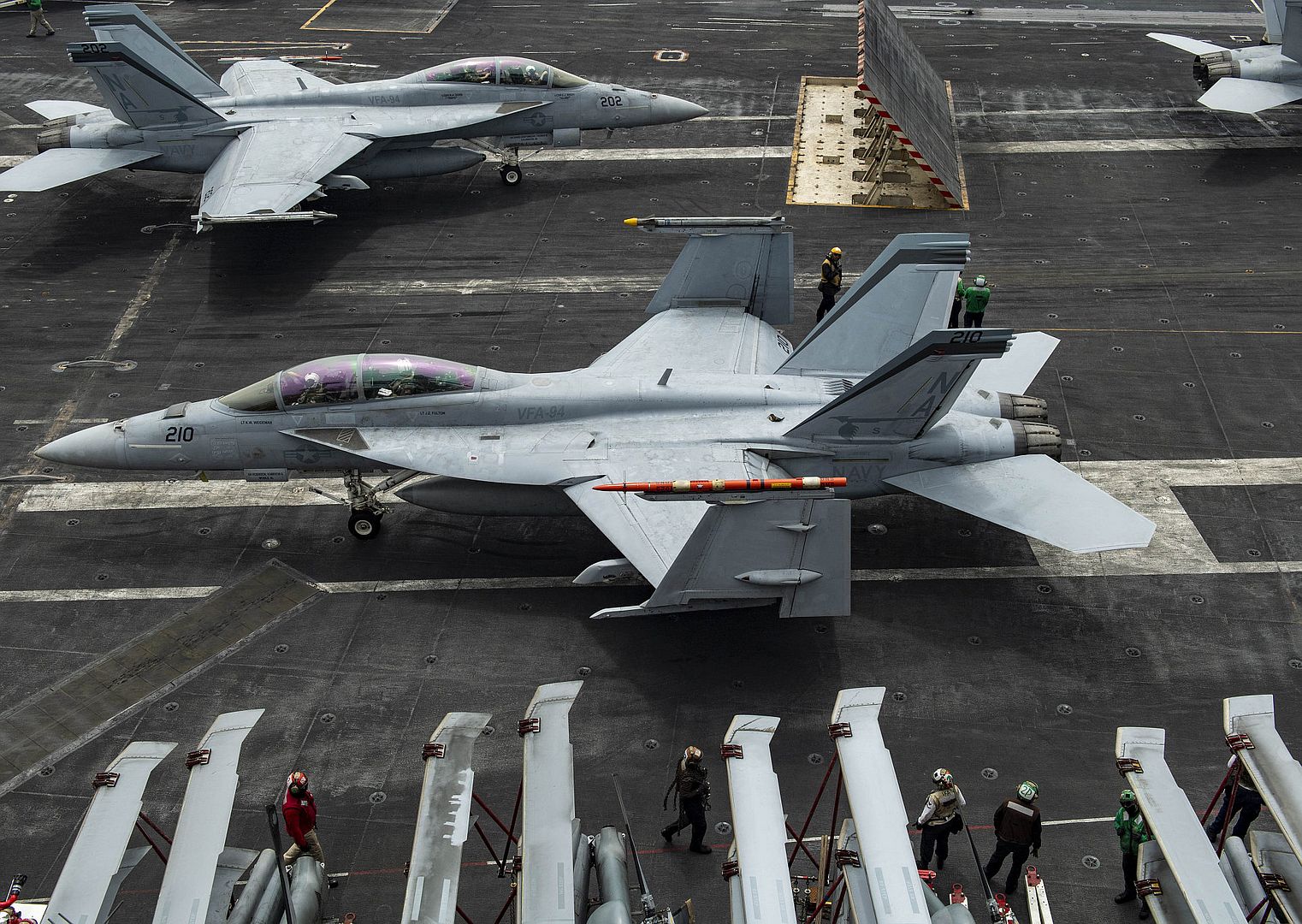 FA 18E Super Hornet From The Mighty Shrikes Of Strike Fighter Squadron 94 Prepare To Launch Off The Flight Deck Aboard The Aircraft Carrier USS Nimitz
