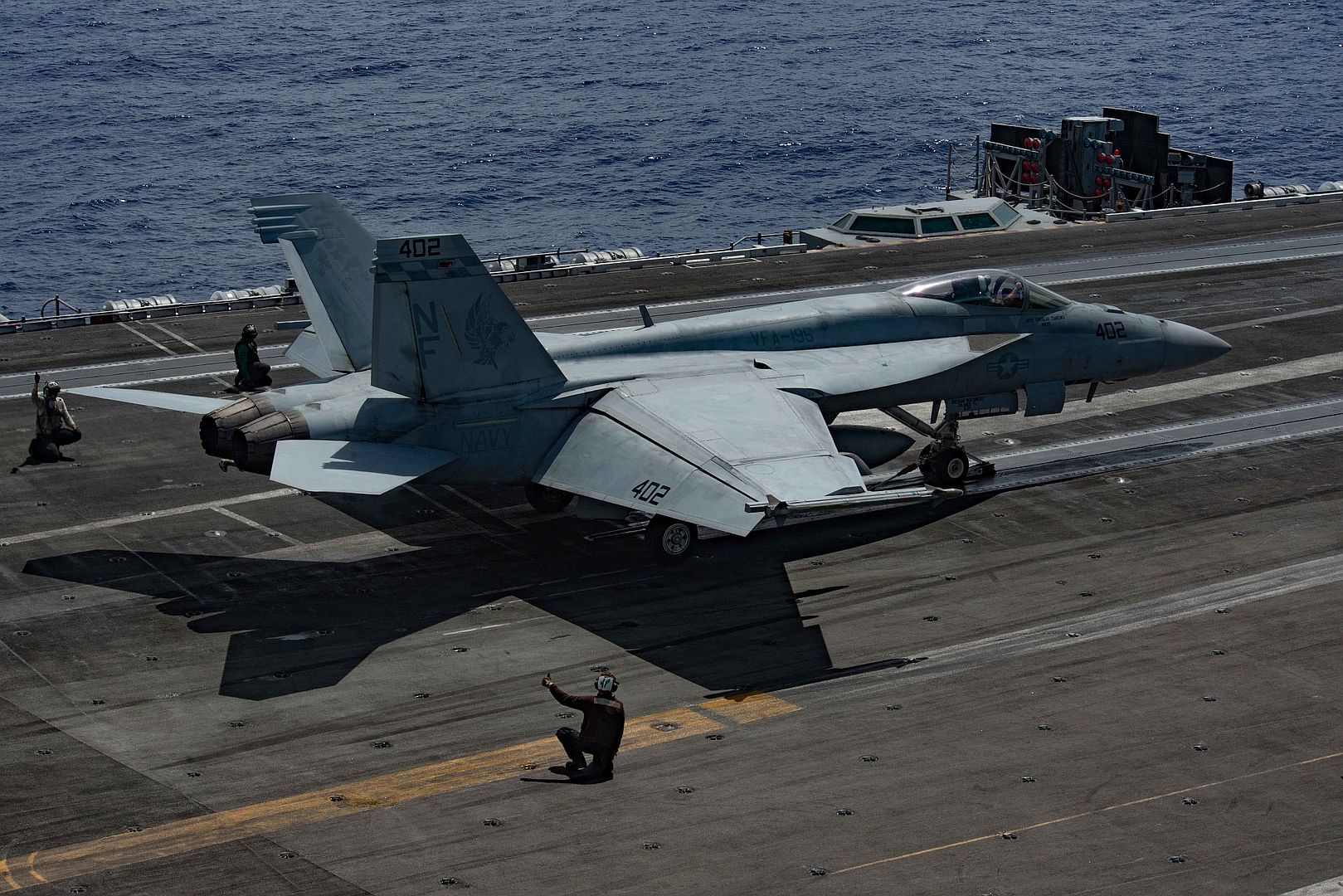FA 18E Super Hornet Of Strike Fighter Squadron 195