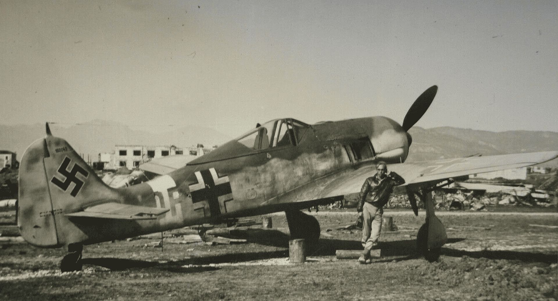 190 Captured Wr Nu 150043 190 Captured Wr Nu 150043