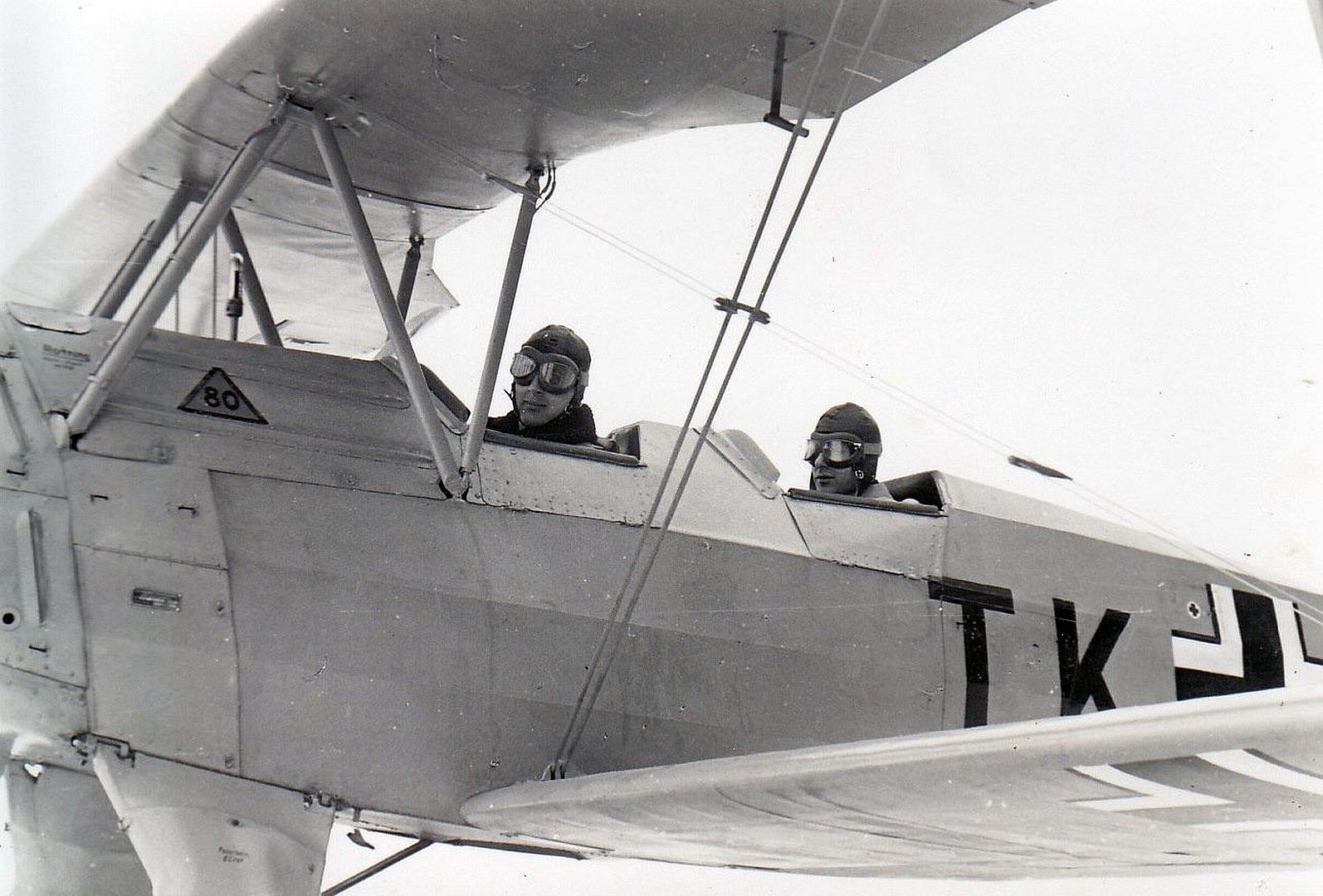 44 Closeup 44 Closeup