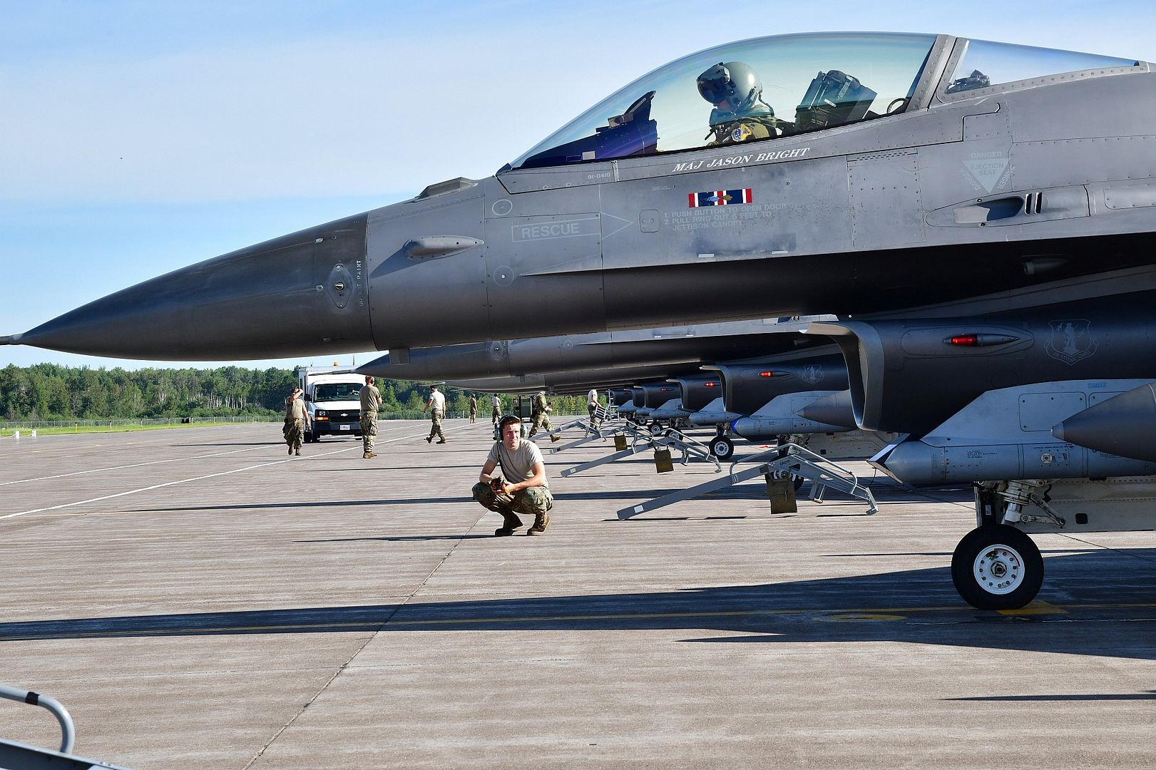 F 16CM Fighting Falcons Prior To Take Off
