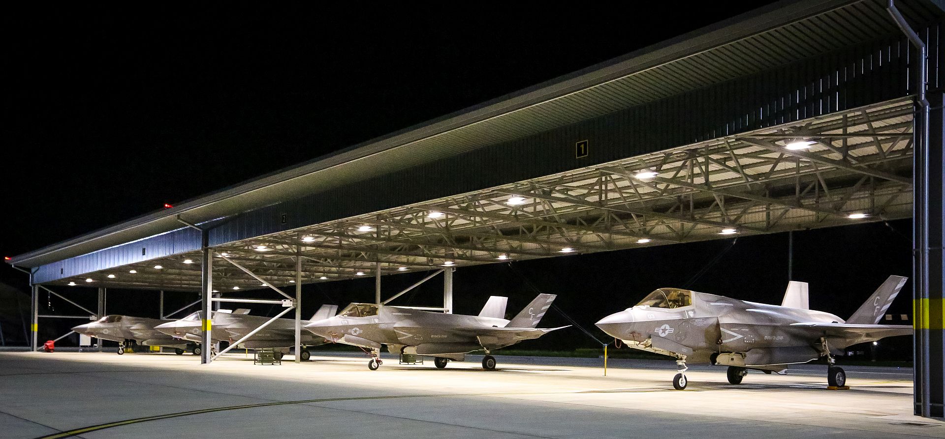 F 35B Lightning II Joint Strike Fighters Flown By The Wake Island Avengers Of Marine Fighter Attack Squadron 211 1