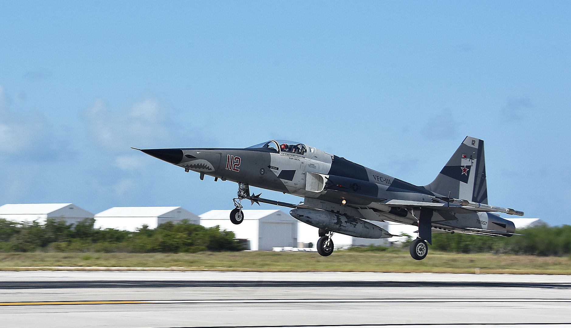 F 5N Tiger Adversary Fighter With The Sun Downers Of Fighter Squadron Composite 111 Lands At Naval Air Station Key West After Training