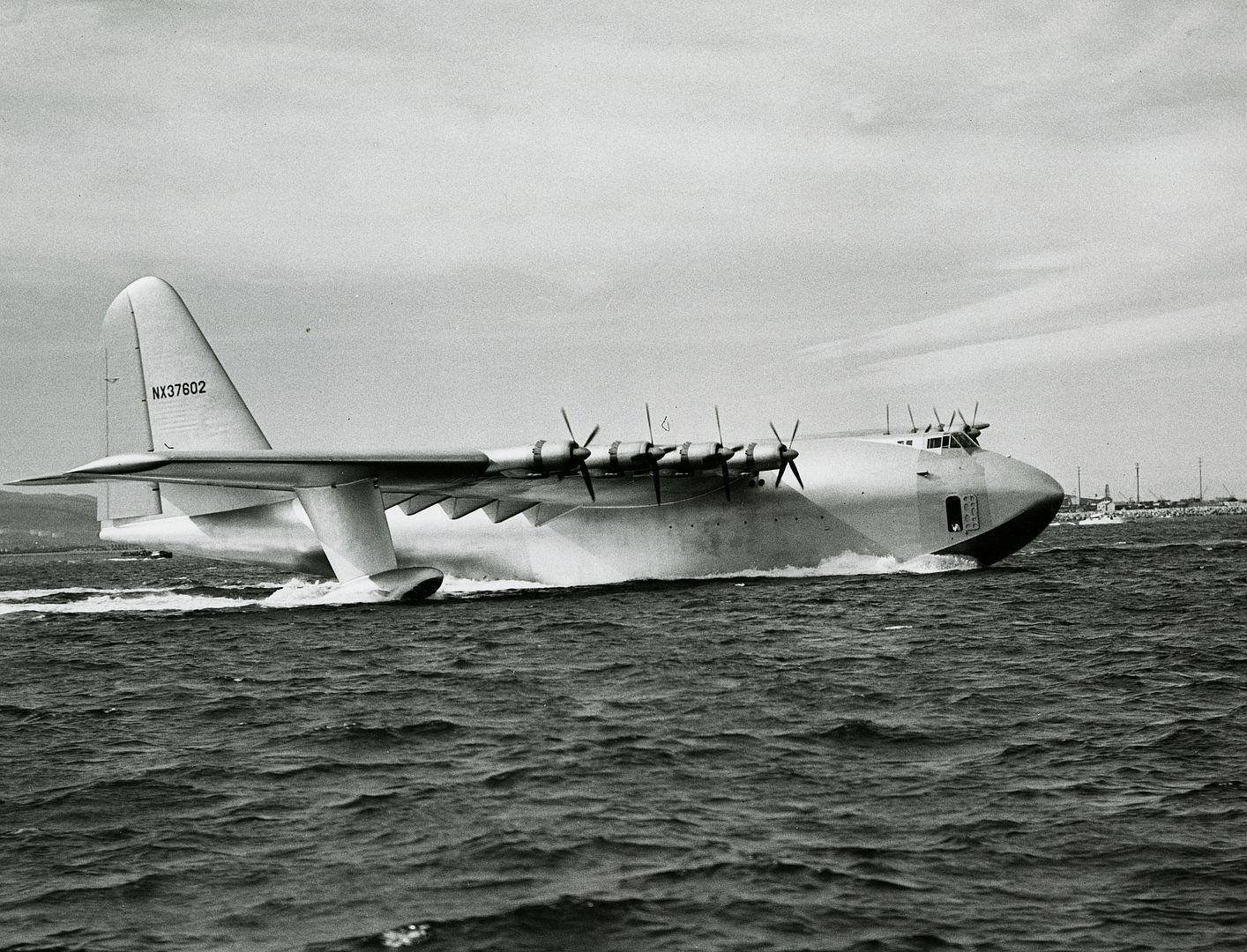 Flying Boat During The Historic Test Flight Los Angeles Harbor November 2 1947 SwhH1JaTd5TbLEofcjjjBs