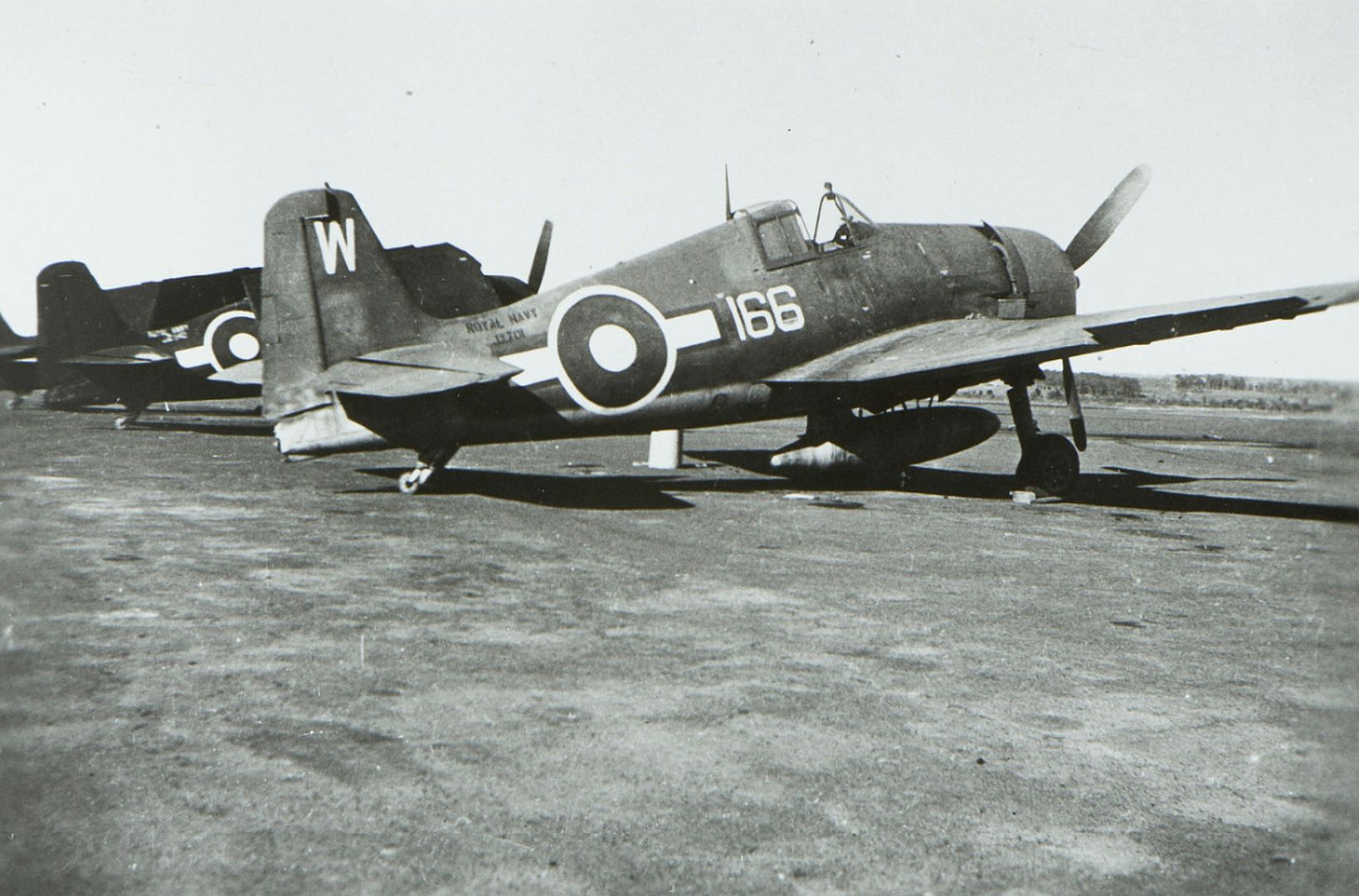 3 Hellcats Van De Royal Navy Behoorden Bij HMS Speaker 3 Hellcats Van De Royal Navy Behoorden Bij HMS Speaker