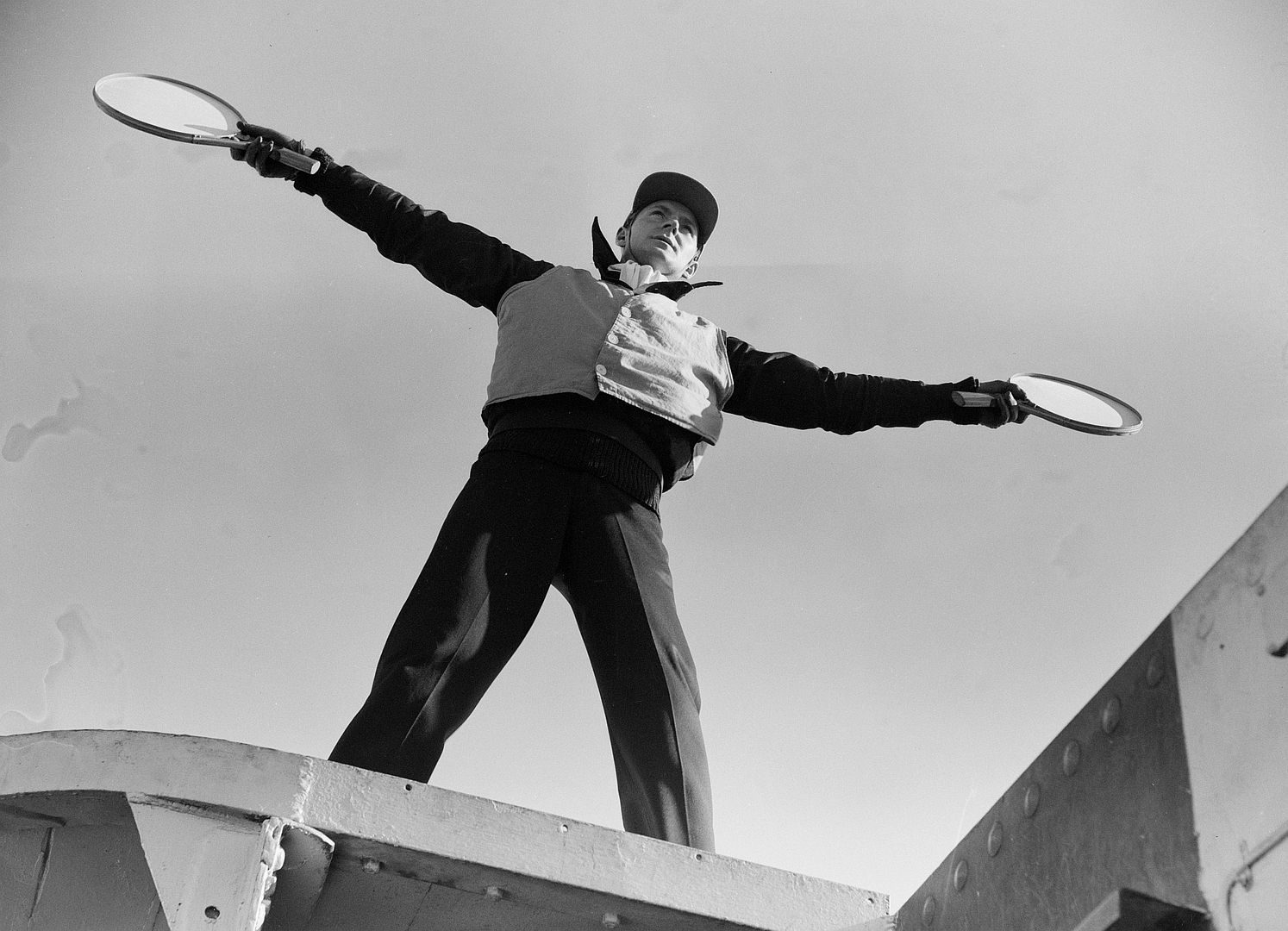 44 CbZdqMPXwfFgH1PEktkhTE 44 CbZdqMPXwfFgH1PEktkhTE