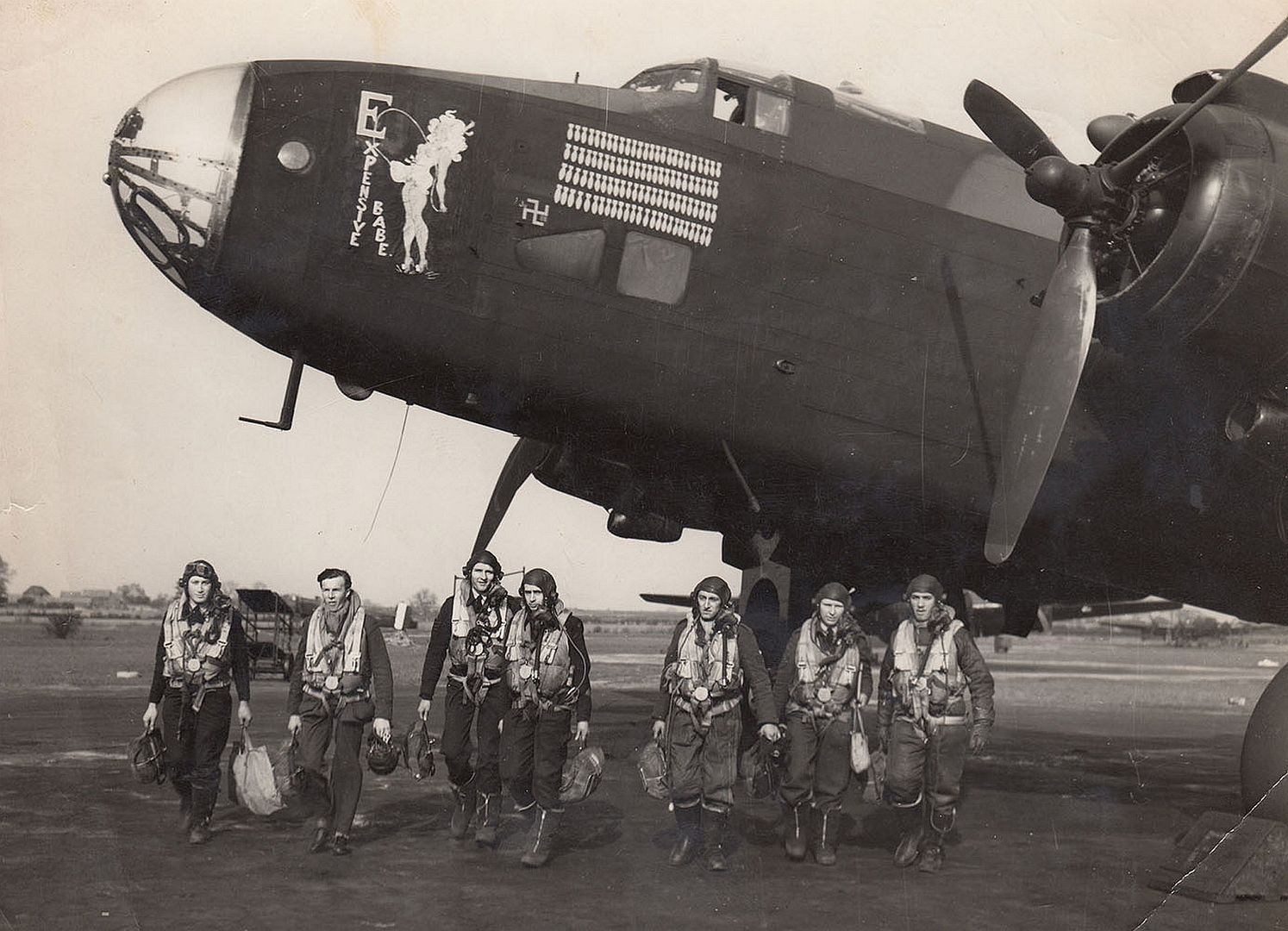 Halifax III Expensive Babe 51 Squadron Aircraft E After 100 Ops Halifax III Expensive Babe 51 Squadron Aircraft E After 100 Ops