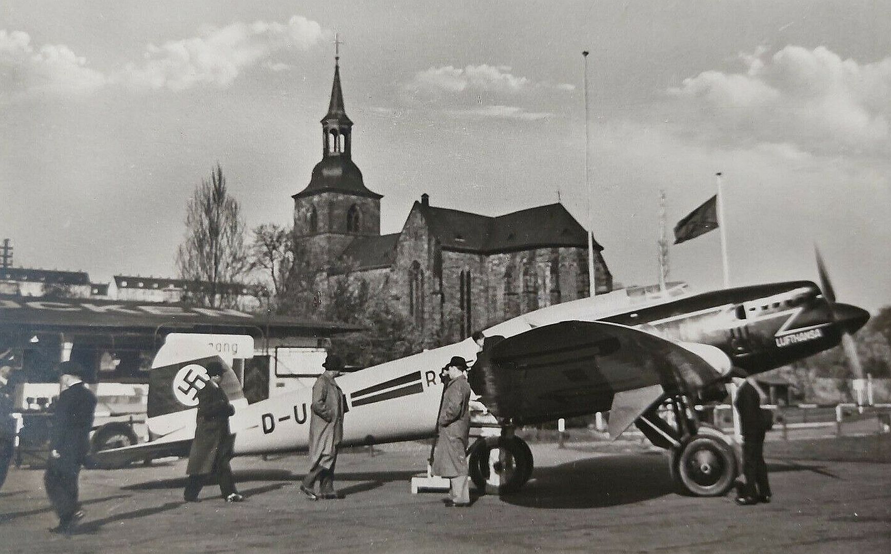 Arnual Saarbr Cken Lufthansa  Arnual Saarbr Cken Lufthansa