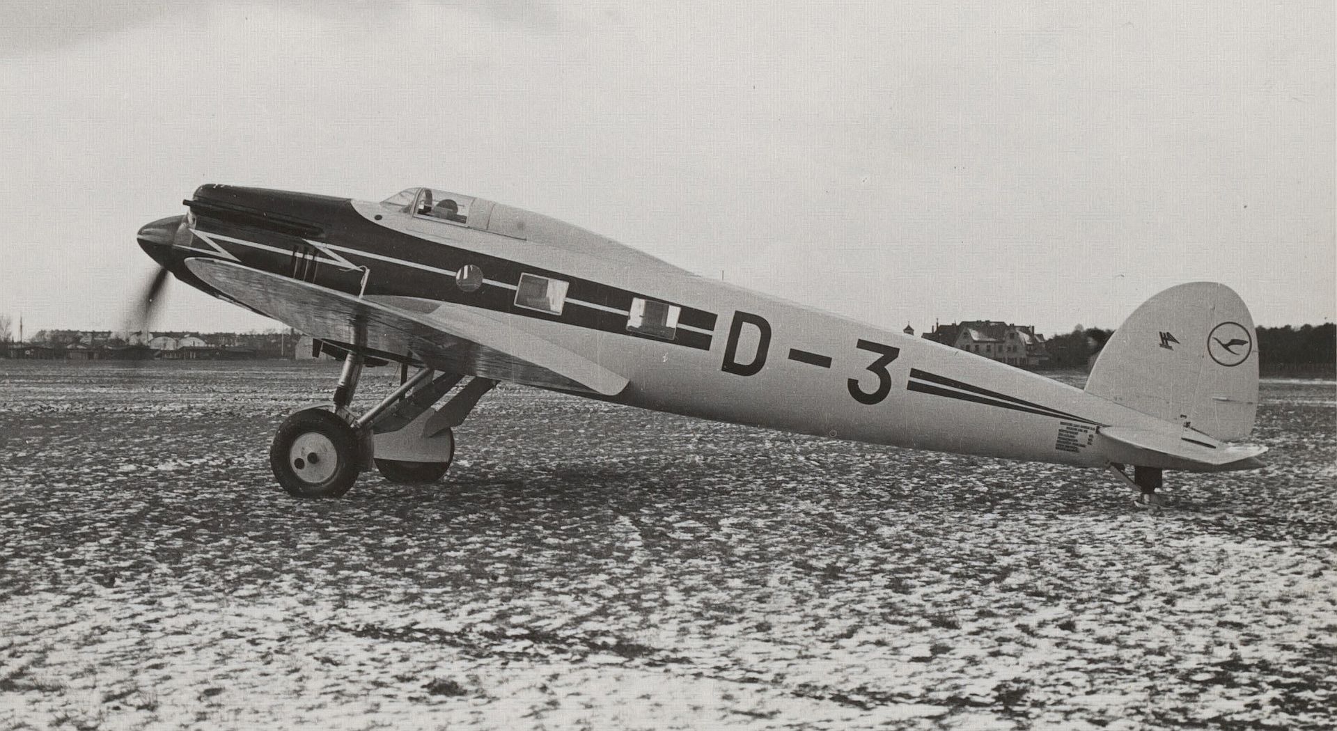 3 Lufthansa  3 Lufthansa