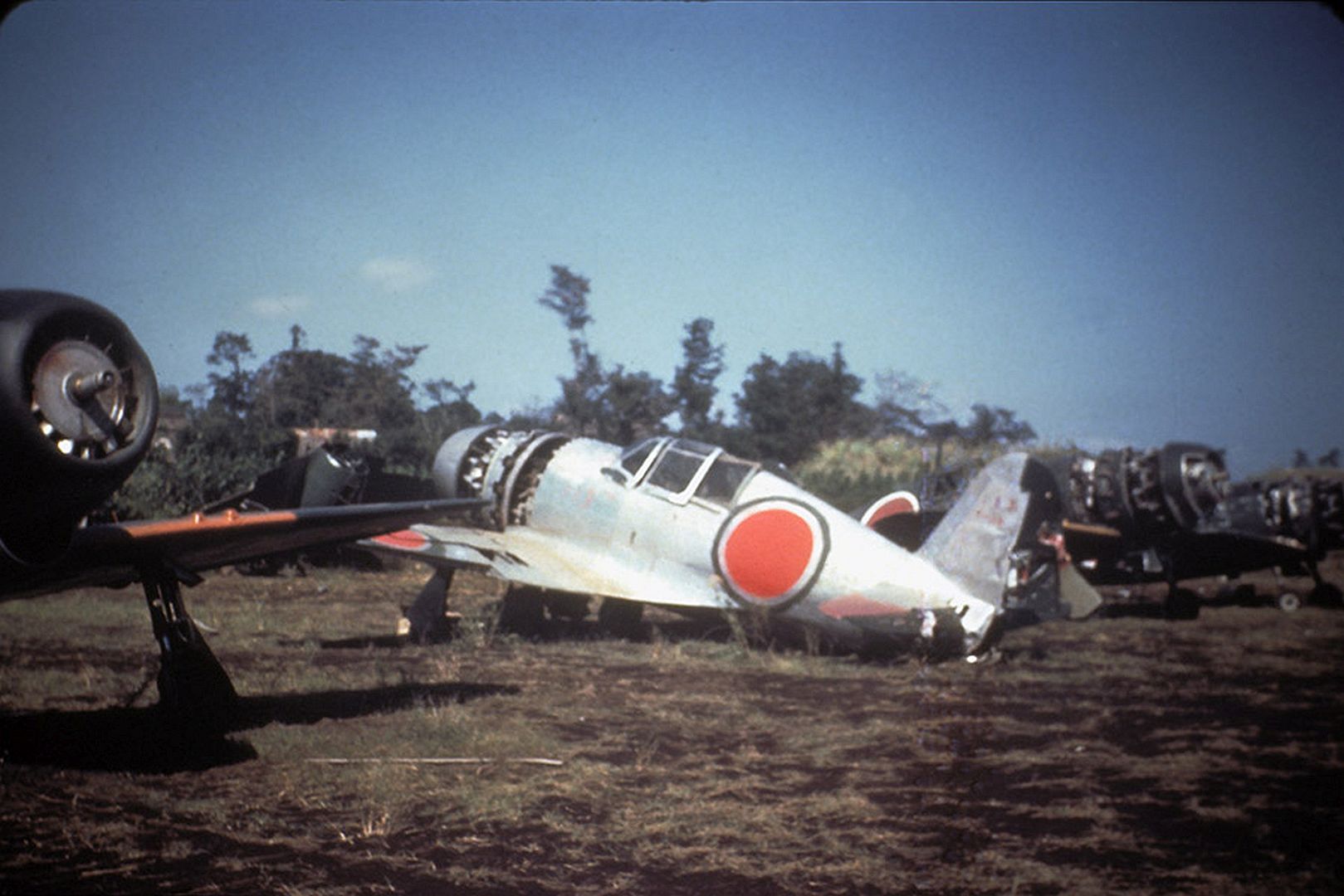 J2M Raiden 302 Kokutai Atsugi Japan 1945 J2M Raiden 302 Kokutai Atsugi Japan 1945