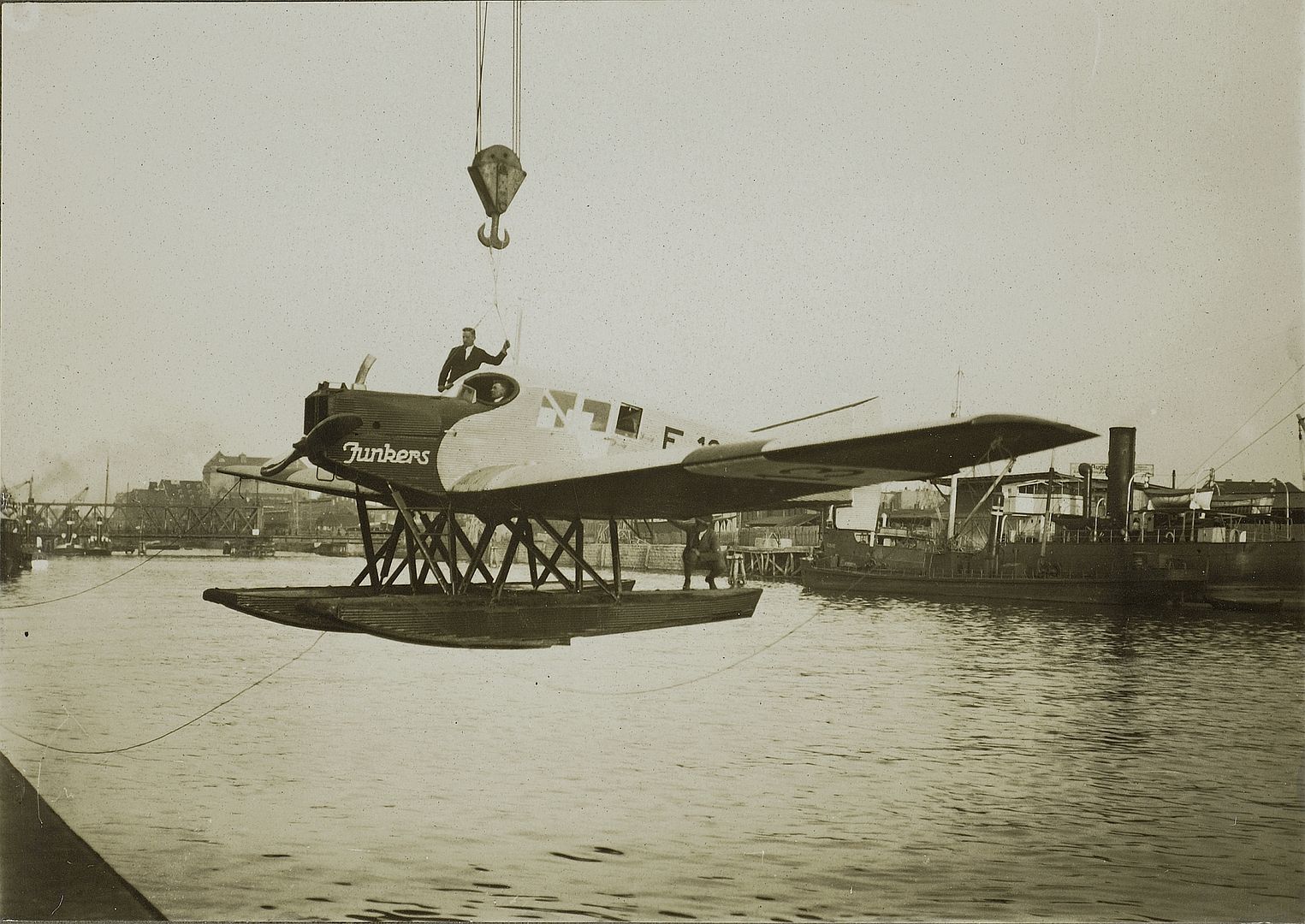 Junkers Seaplane Type F E13 Pilot Grootwal