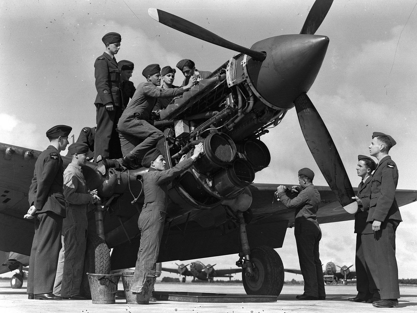 Kiwi Kittyhawk 15 Kiwi Kittyhawk 15