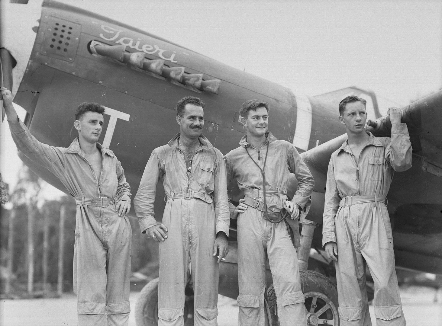 Kiwi Kittyhawk 32 Kiwi Kittyhawk 32