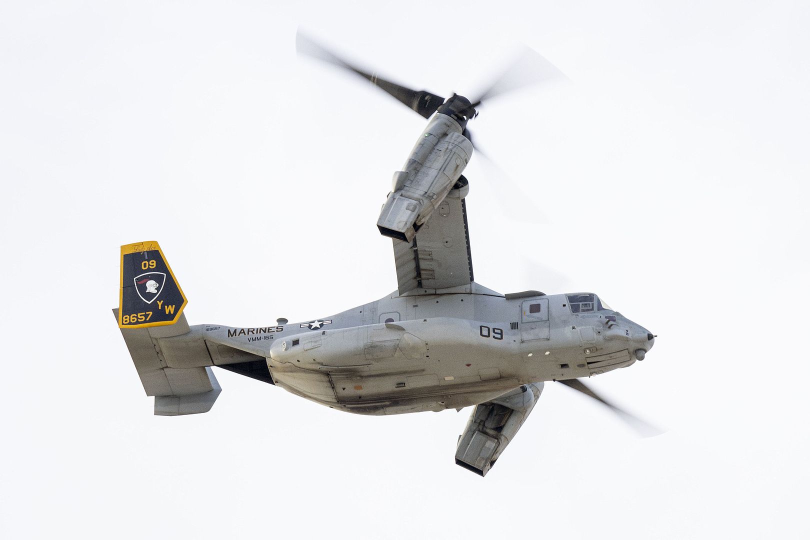 22B Osprey With Marine Medium Tilt Rotor Squadron 165 Marine Air Group 16 3rd Marine Aircraft Wing Flies To The Laguna Node During Exercise Steel Knight 23