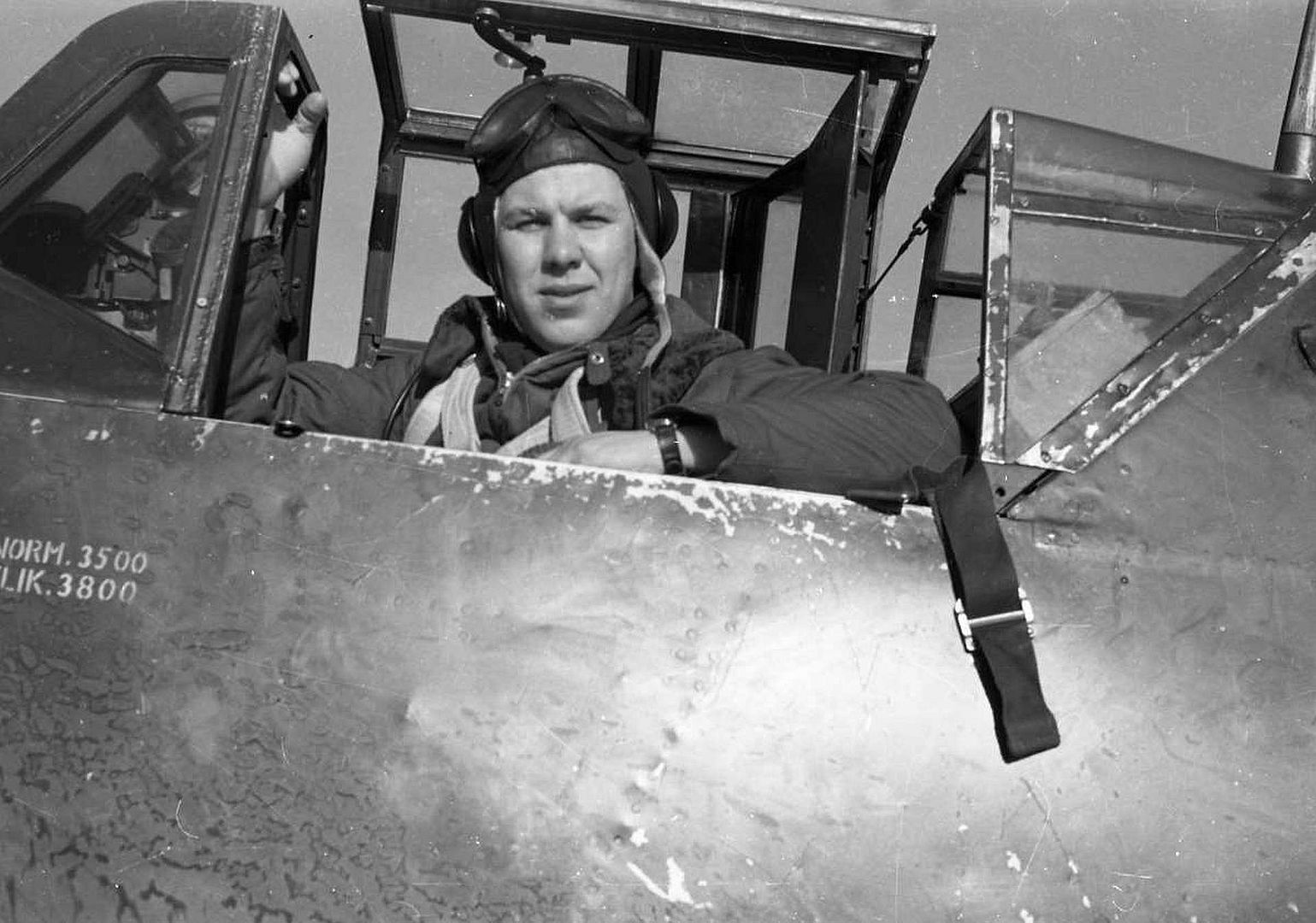 Matti Wikman In The Cockpit Of A Messerschmitt Bf 109