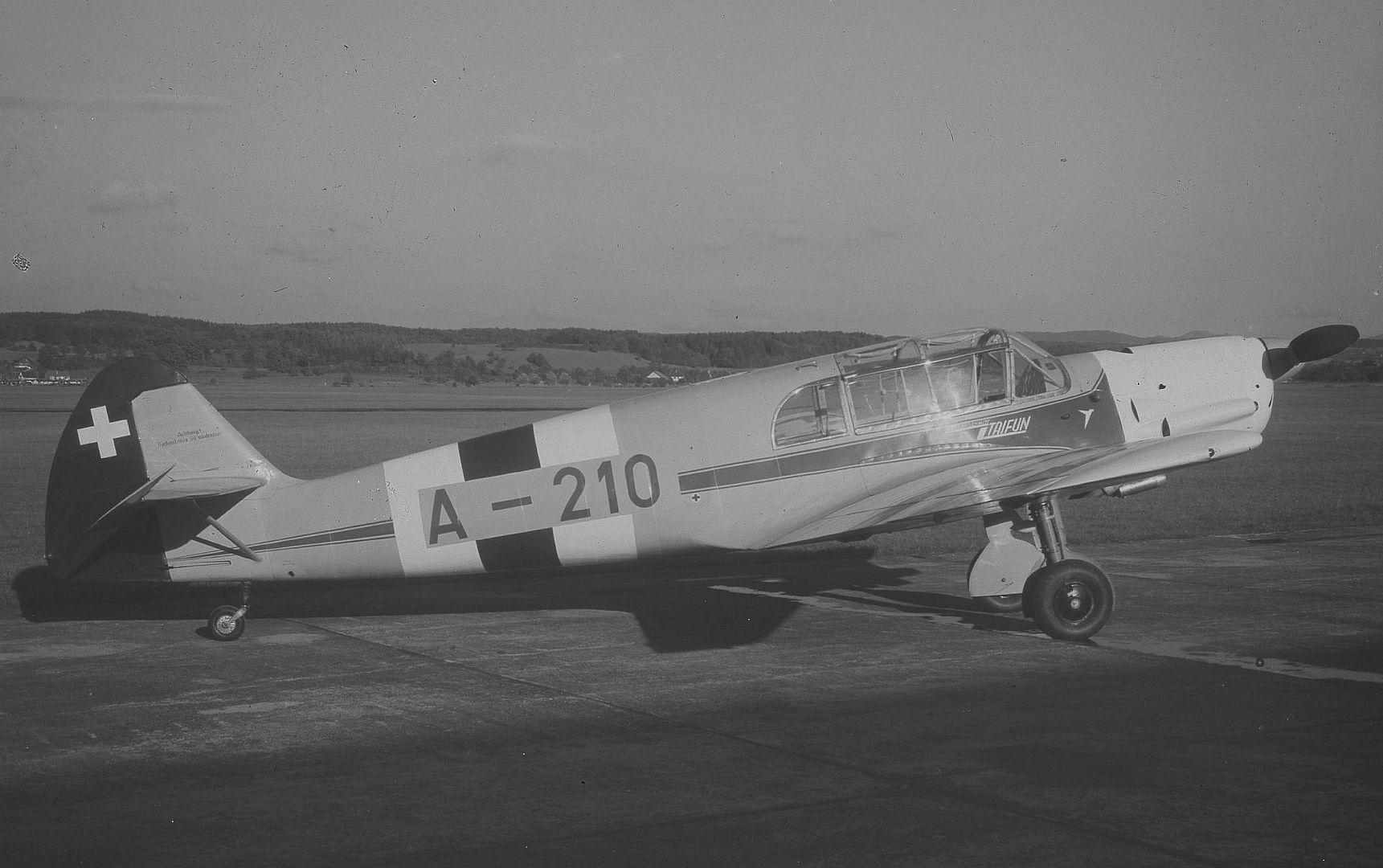 108 B Taifun Am Boden 108 B Taifun Am Boden