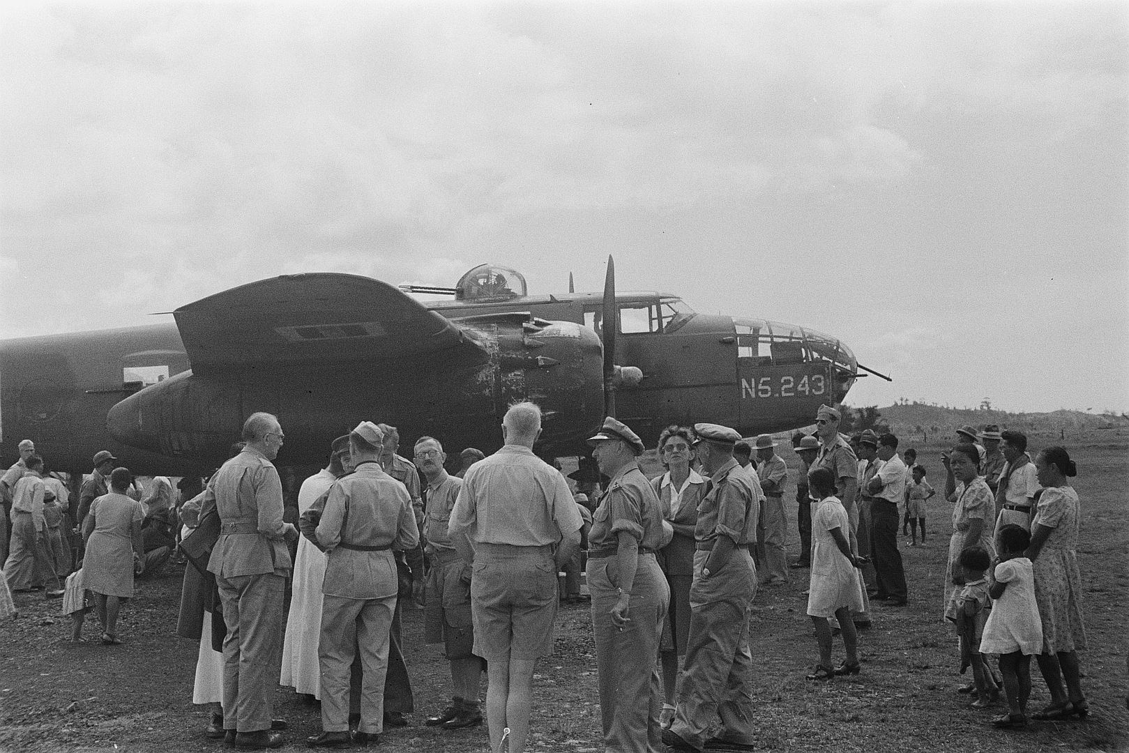 25 Van Het 18e Squadron Indo 25 Van Het 18e Squadron Indo