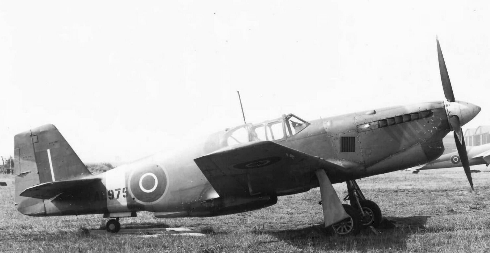 Mustang Mk X AL975 Mustang Mk X AL975