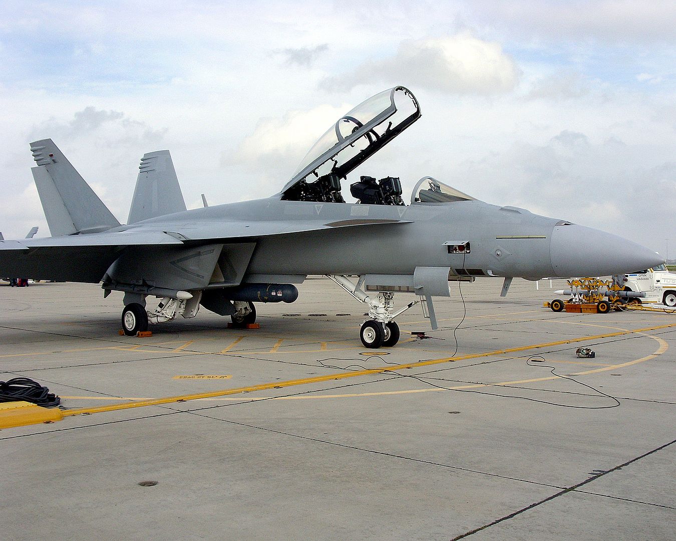 Northrop Grumman LITENING Targeting Pod Makes First Navy Super Hornet Flight 