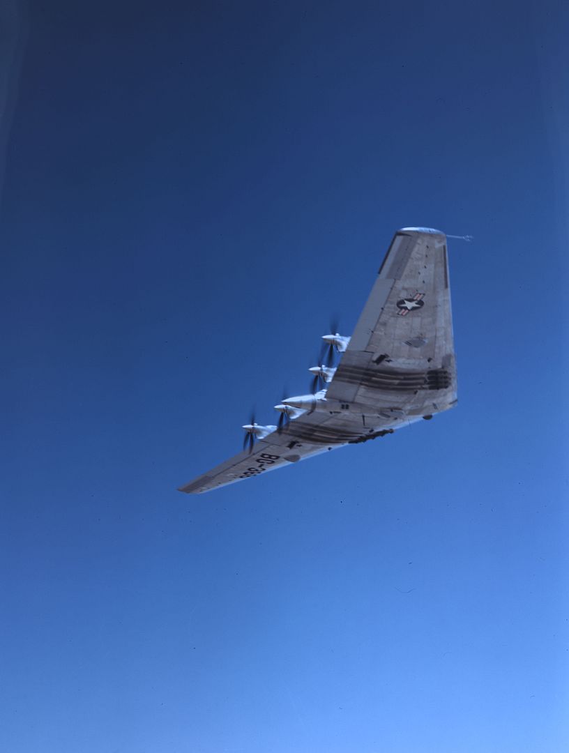 35 Flying Wing In Flight 35 Flying Wing In Flight