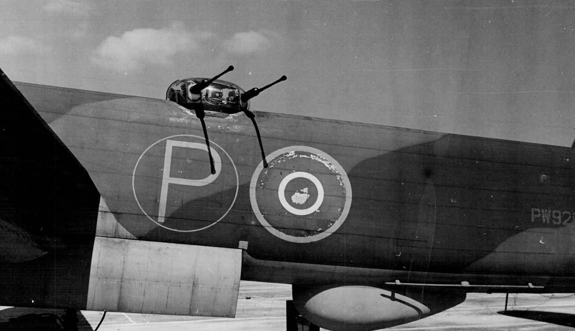 Prototype Lincoln PW925 Summer 1944 Prototype Lincoln PW925 Summer 1944