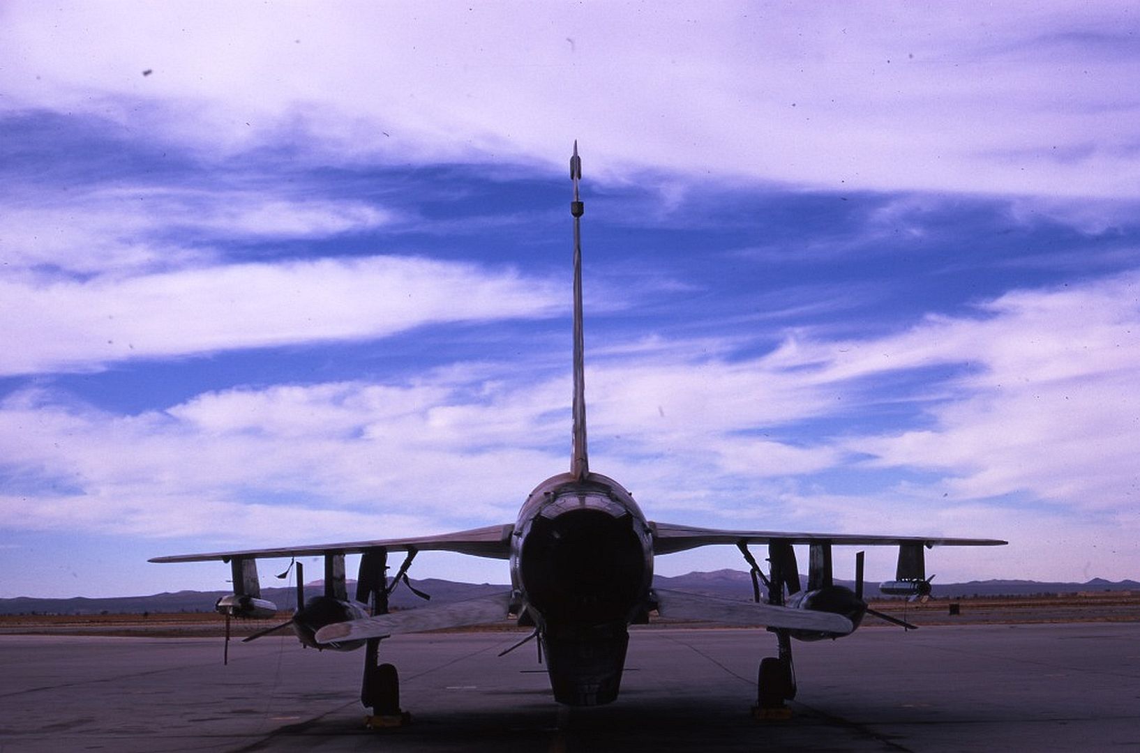 105G Edwards AFB Dec73 105G Edwards AFB Dec73
