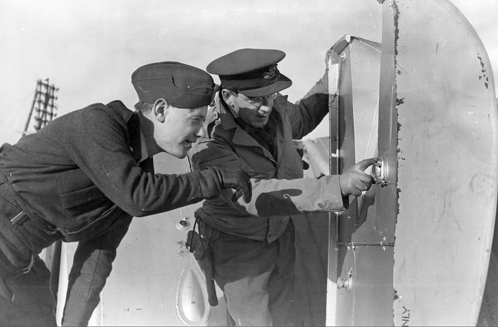 Spit Slipper Tank Spit Slipper Tank