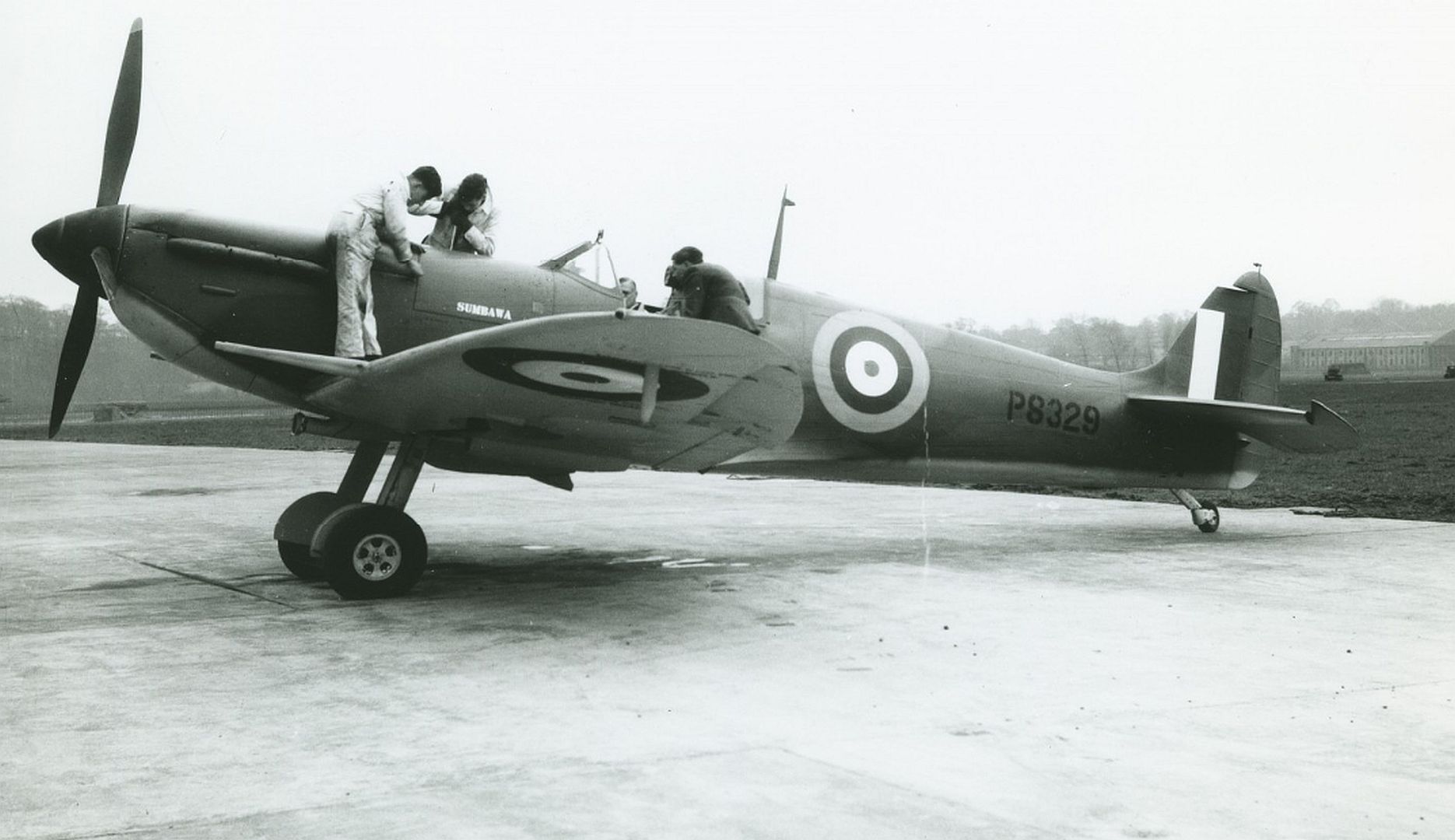 Spitfire P8329 Sumbawa