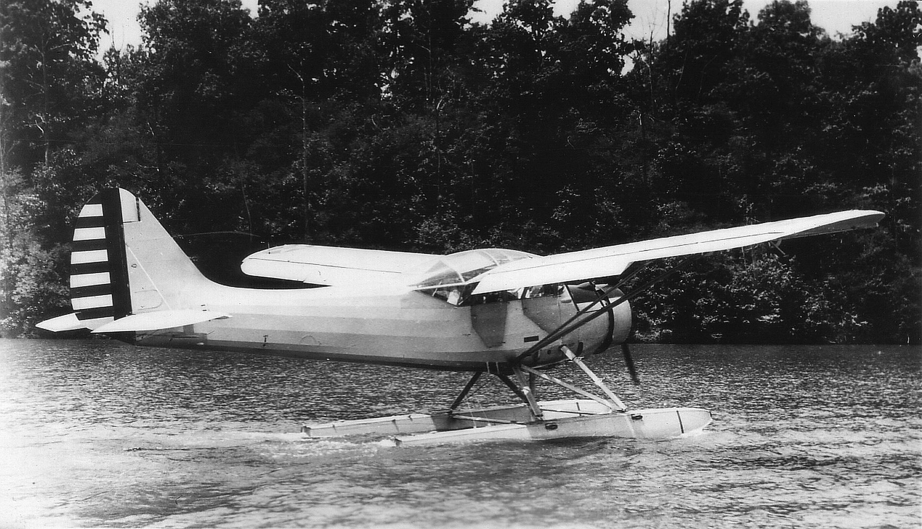 49 Vigilant On Floats 49 Vigilant On Floats