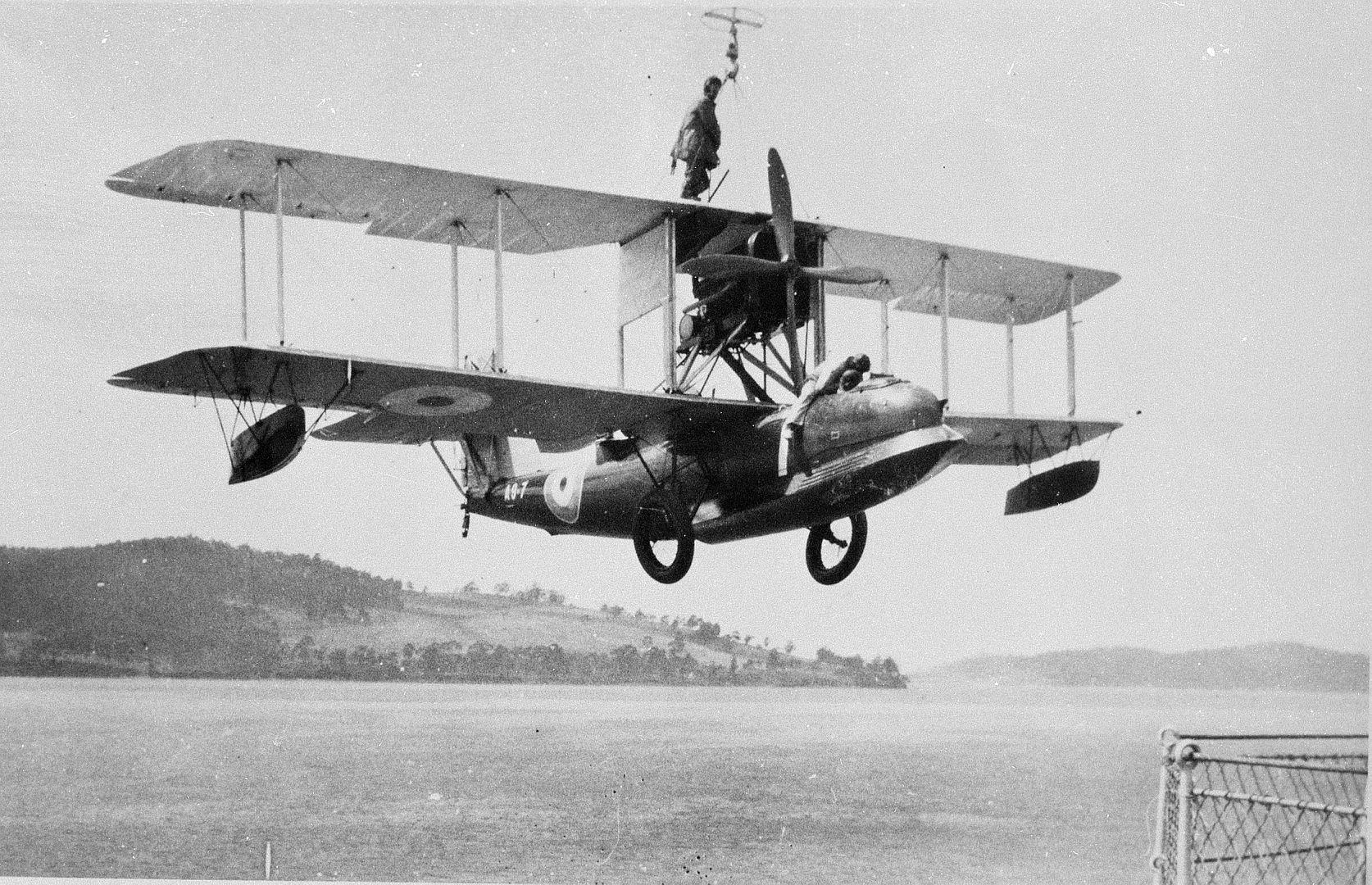 Supermarine Seagull HMAS Albatross Supermarine Seagull HMAS Albatross