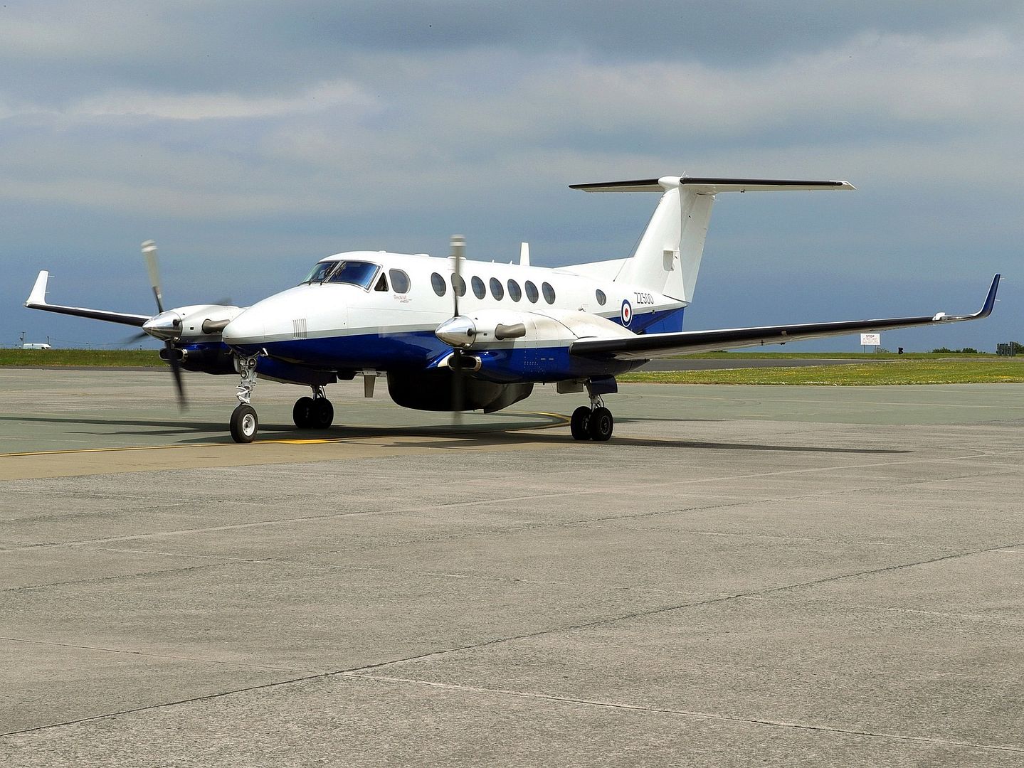 UK Military Flying Training System UK Military Flying Training System