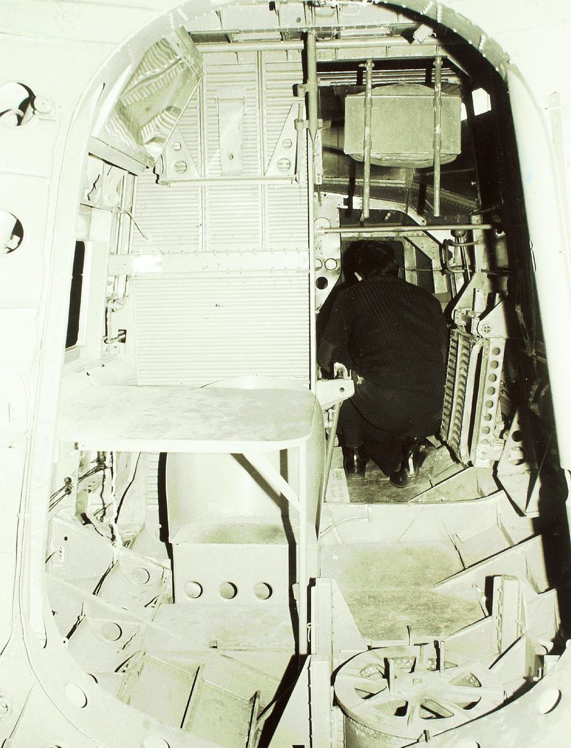 Walrus Cockpit 13