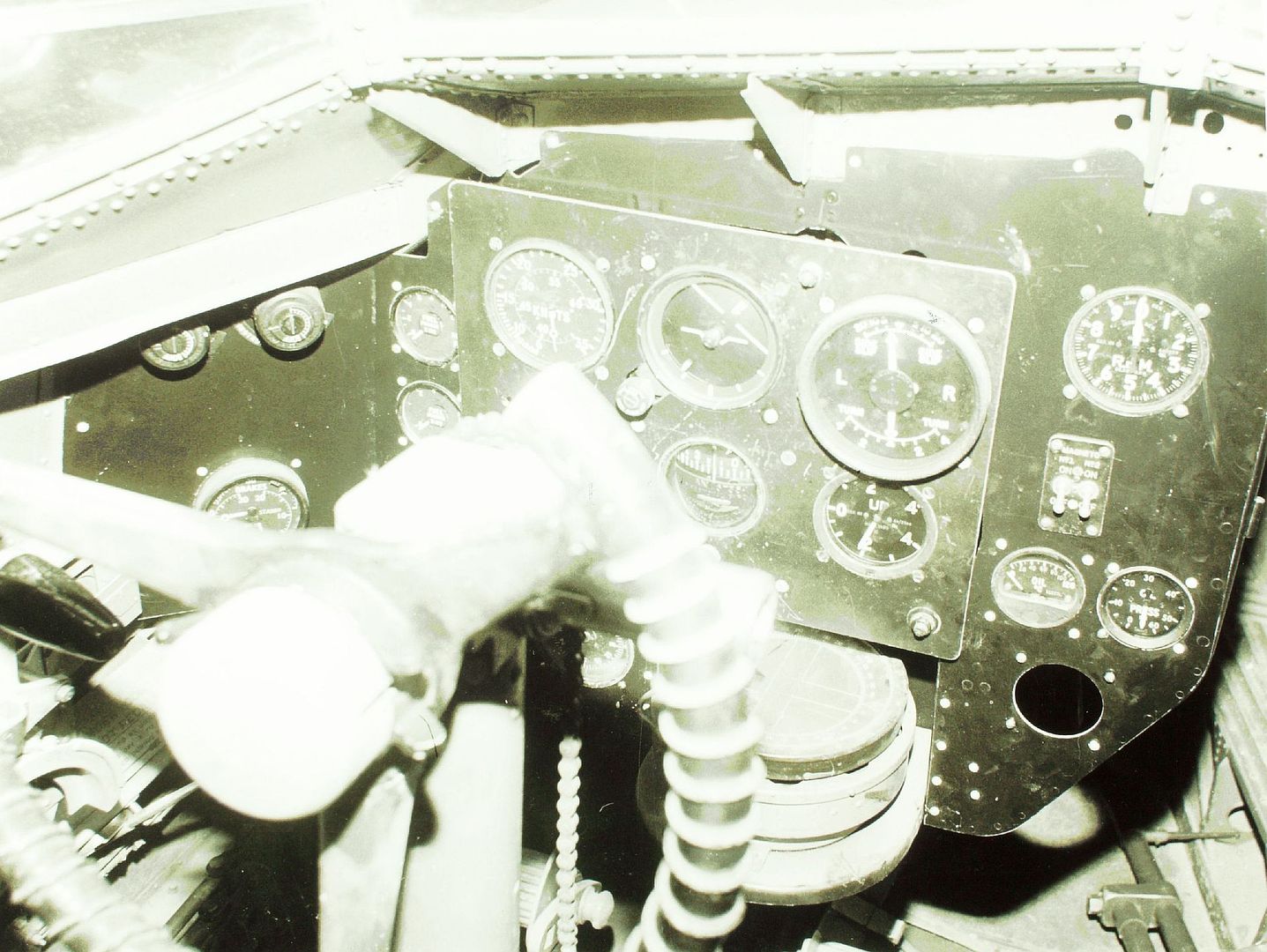Walrus Cockpit 4